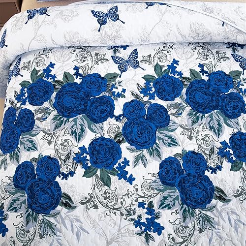 Miniatura 5 de Yiran Juego de edredón floral tamaño King, elegante colcha de 3 piezas con rosa azul, juego de colcha de microfibra ligera con 2 fundas de almohada