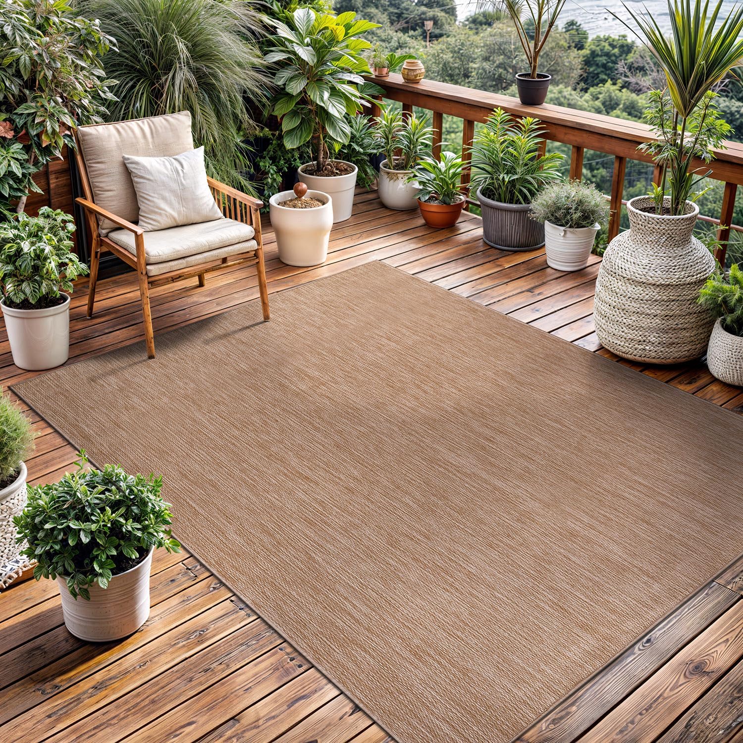 Beige 6' x 9' Synthetic Indoor/Outdoor Washable Rug