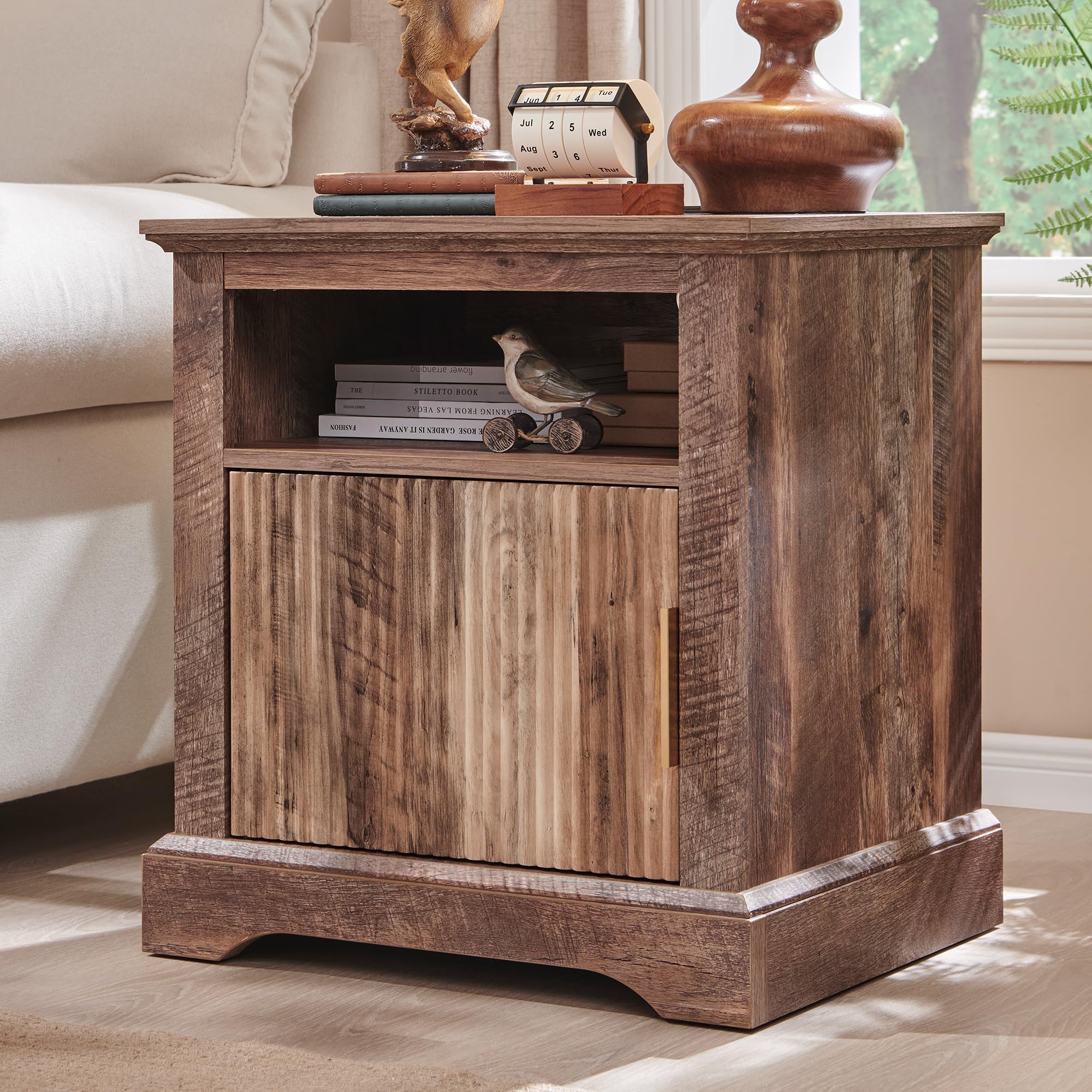 Amazon.com: Aitjunz Fluted Nightstand with Charging Station, 22