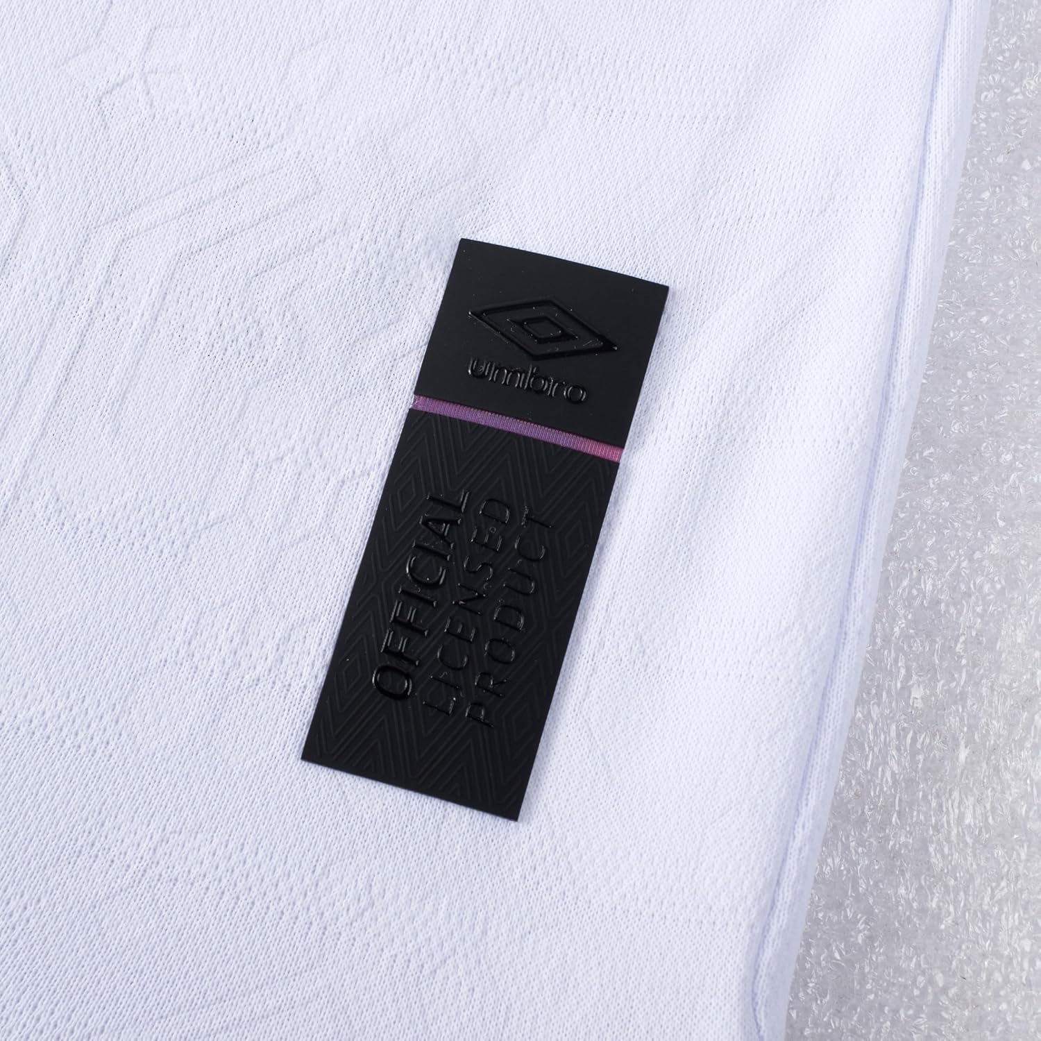 Umbro Guatemala Home Men's L/S Soccer Jersey 25/26 (US, Alpha, Small, Regular, Regular, White & Blue) - Image 6