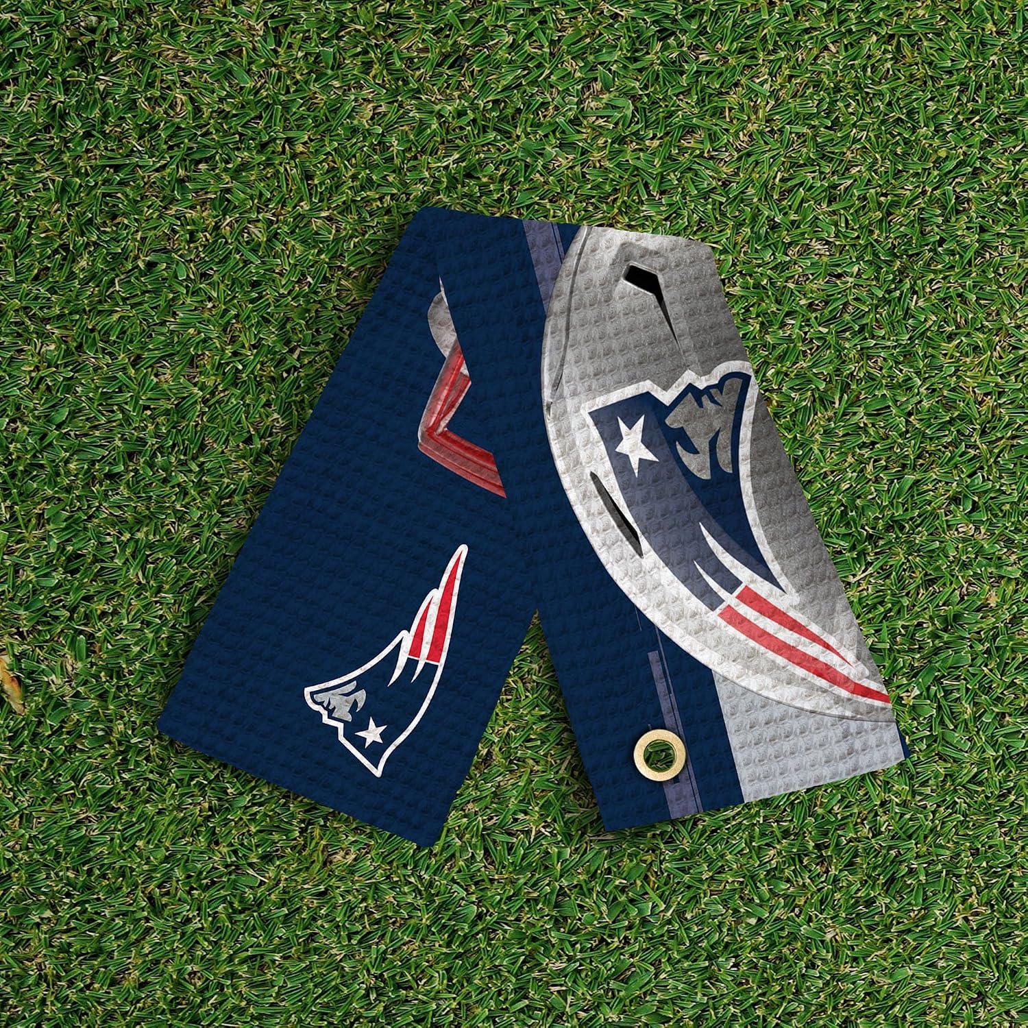Northwest NFL Golf Towel – Official Licensed Microfiber Waffle Fabric, Absorbent 16x25 in Club Cleaning Accessory