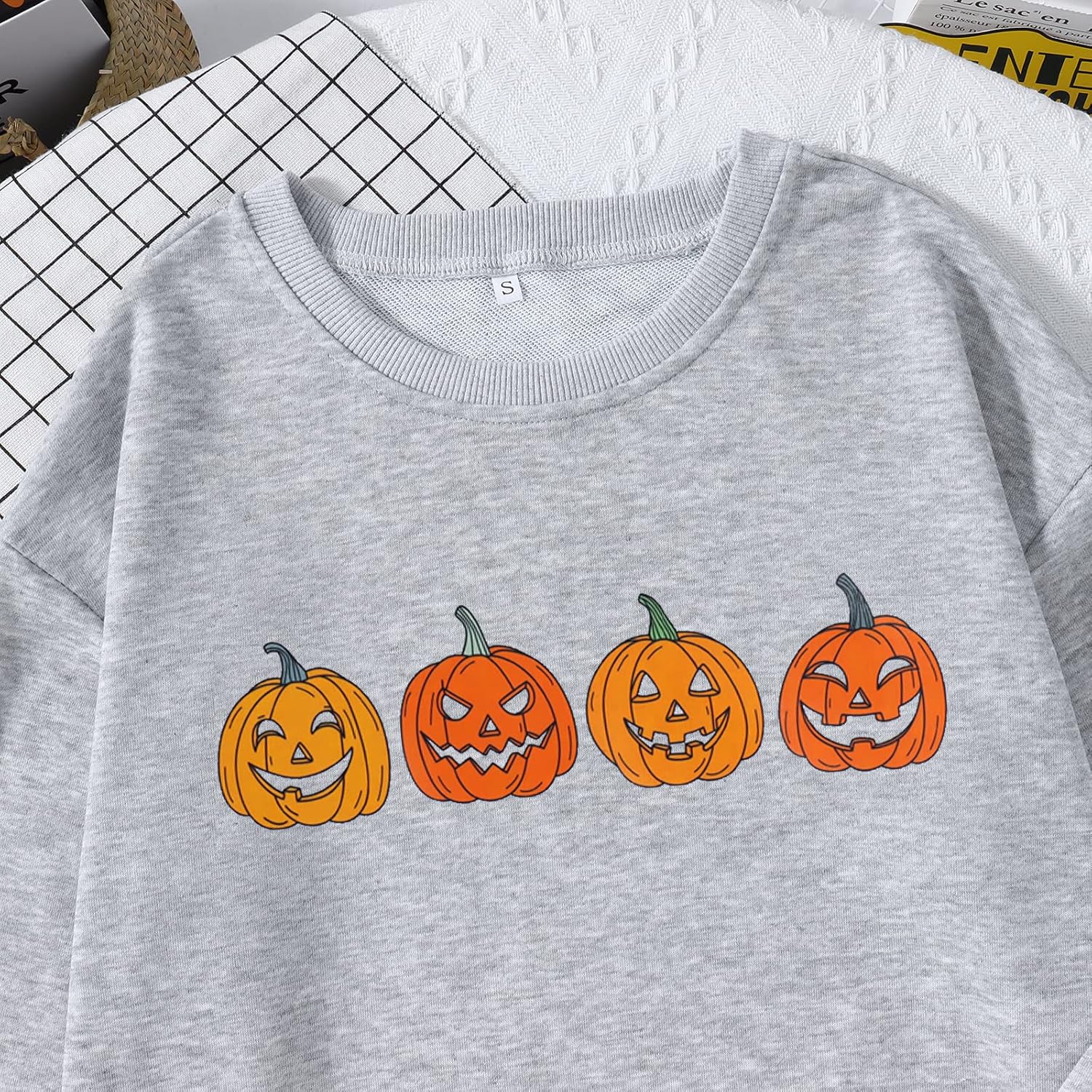 CM C&M WODRO Halloween Women Pumpkin Sweatshirt Funny Pumpkin Face Graphic Pullover Crewneck Long Sleeve Fall Shirts Top - Image 5