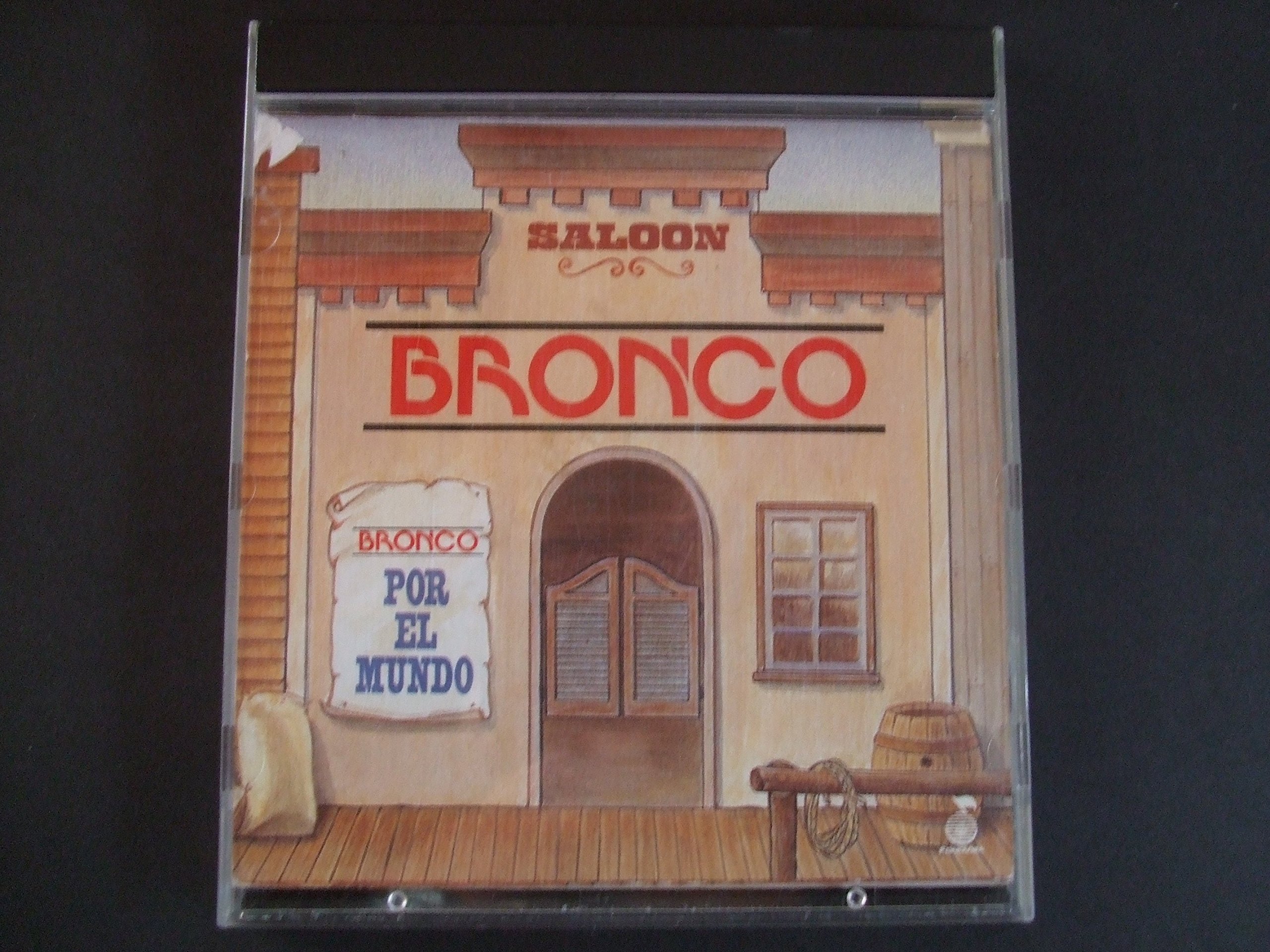 Por El Mundo [Audio CD] Bronco