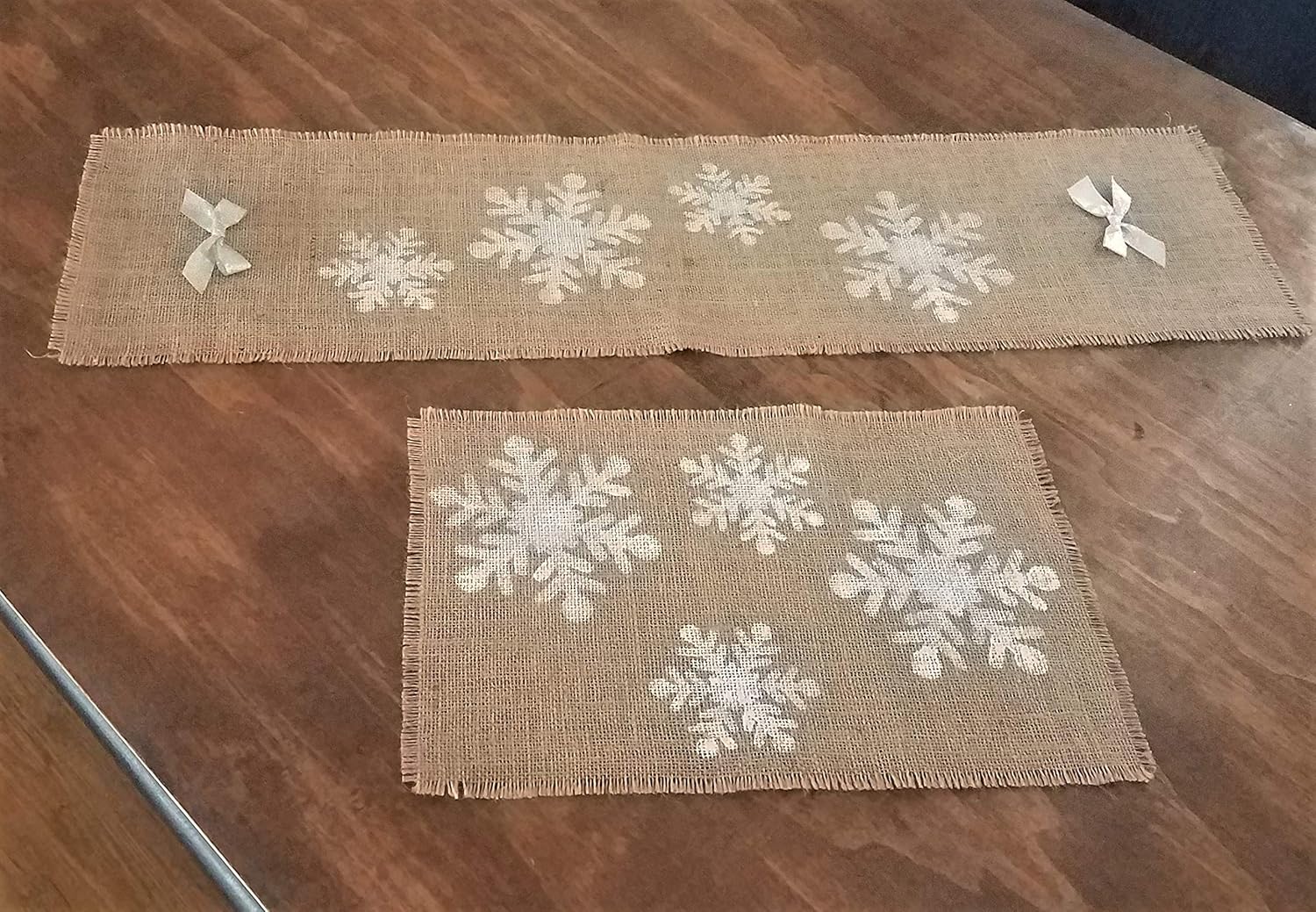 Snowflake Table Runner and Placemats Set, Rustic Christmas