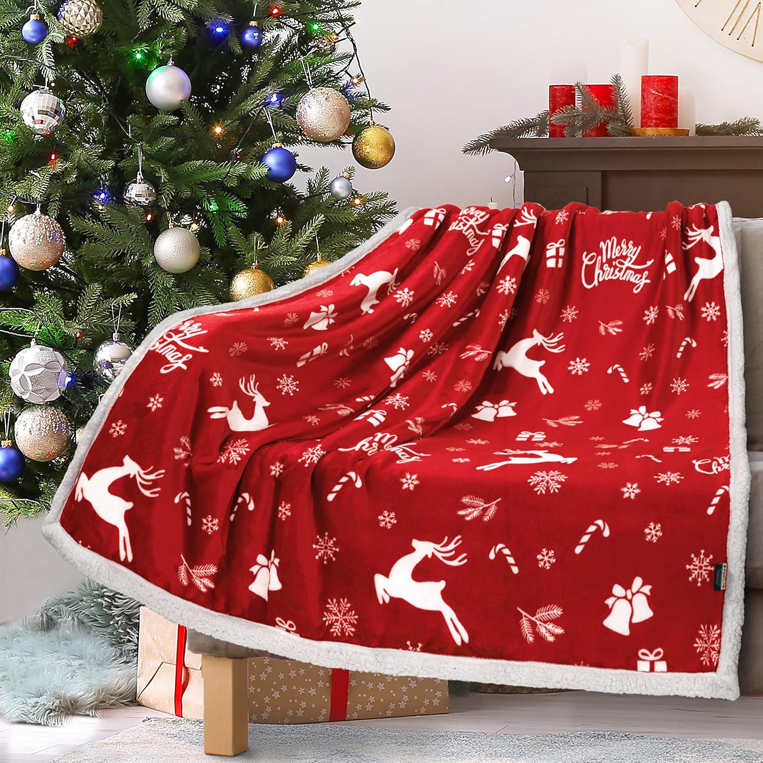 PAVILIA Premium Christmas Sherpa Throw Blanket | Christmas Decoration Gift, Fleece, Plush, Warm, Cozy Reversible Microfiber Holiday Blanket | Red Reindeer - 50x60