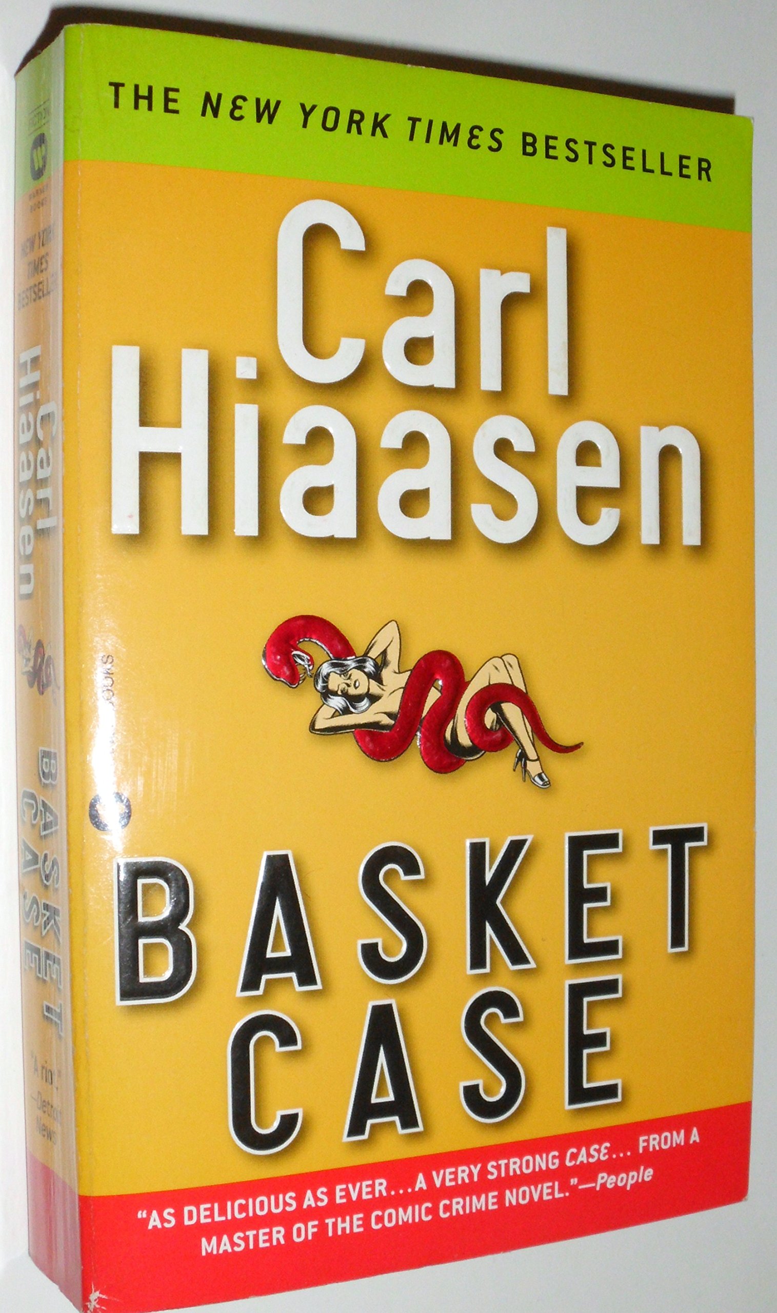 Basket Case 9780446611930 Hiaasen, Carl Books
