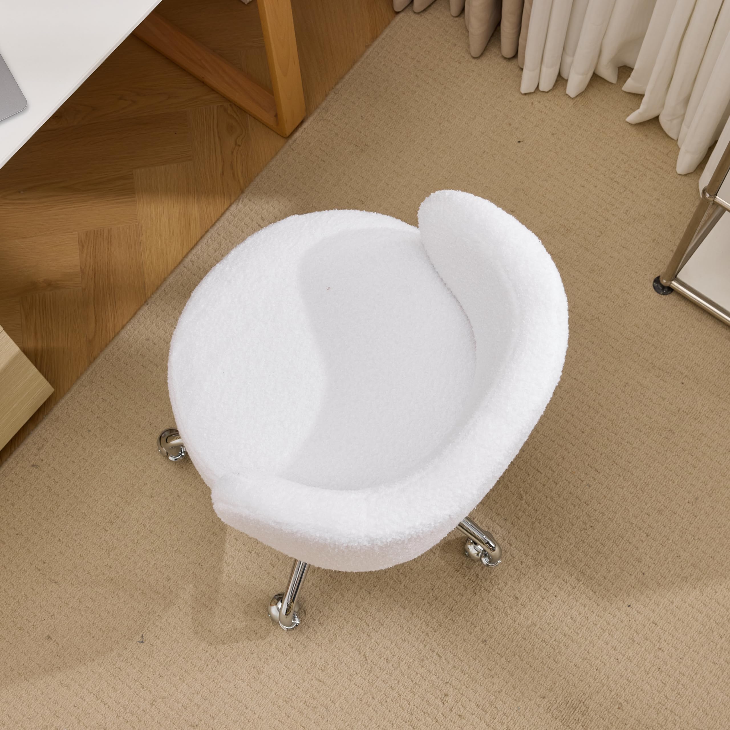 Amazon.com: VINGLI Cute Small Swivel Desk Chair Comfy with Wheels