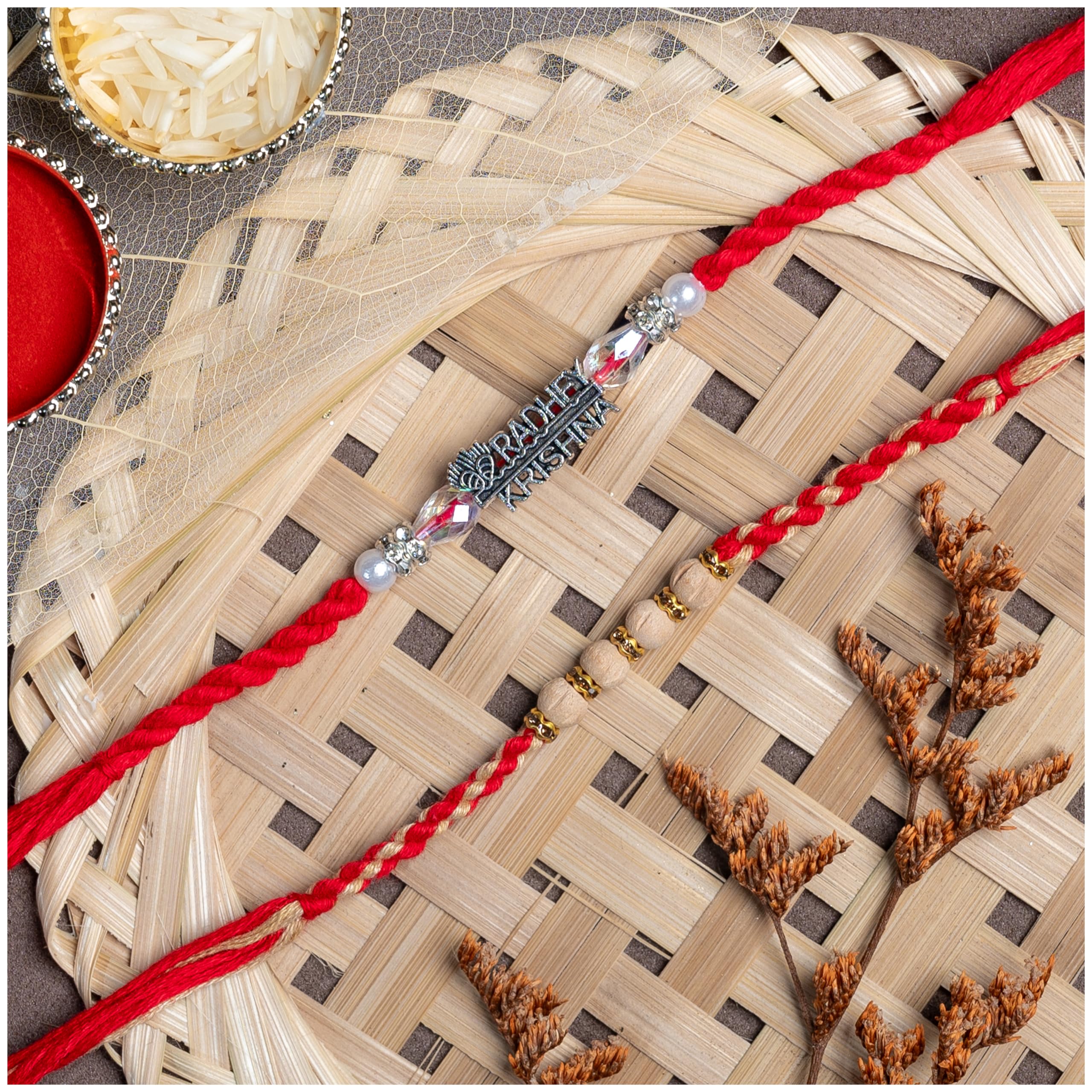 Rakhi dla brata, Rakhi, zestaw 2 szt., kartka z życzeniami Rakhi, Roli Tikka, indyjskie rakhi na festiwal Raksha Bandhan | CM08P19, Free, Perła, Bez kamieni szlachetnych
