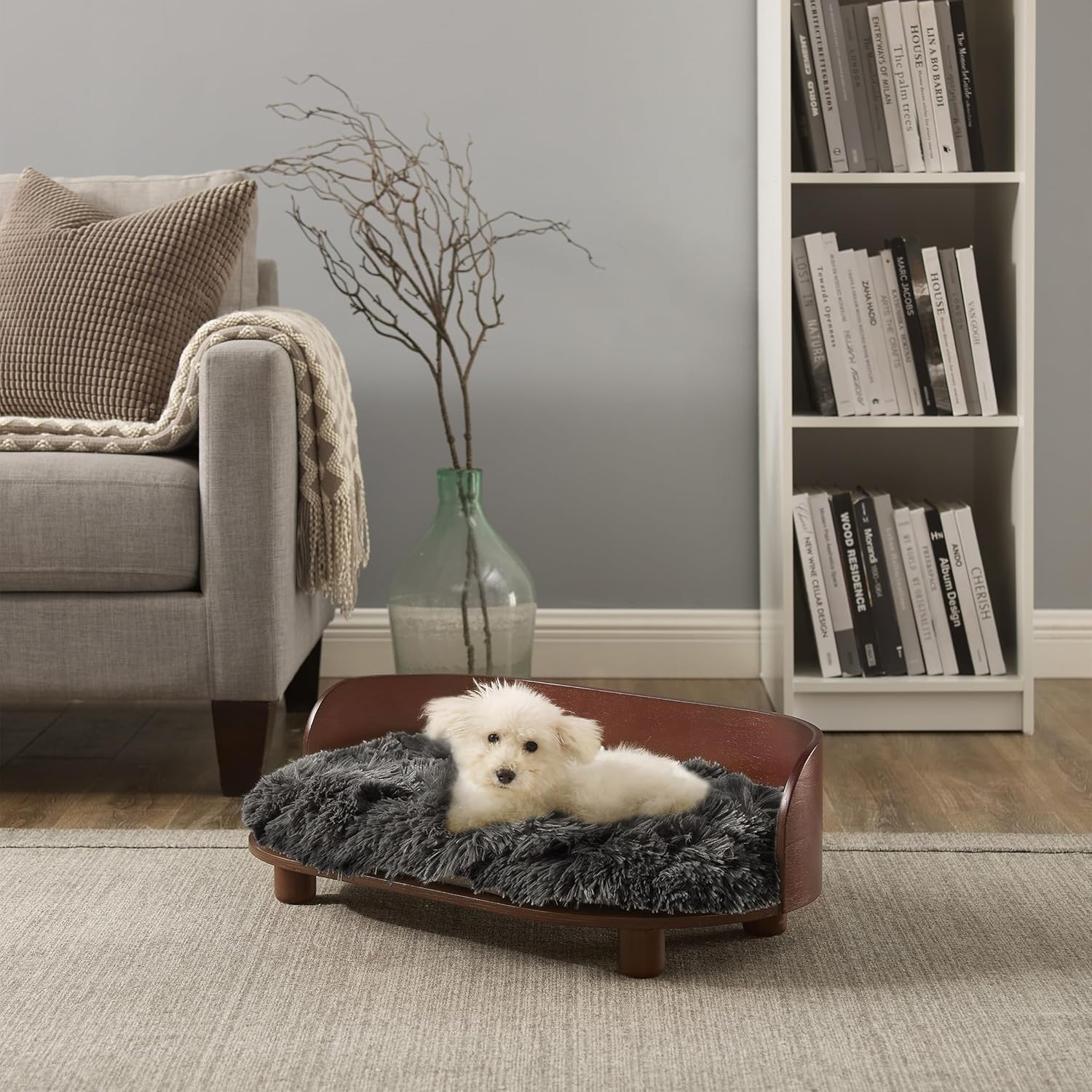 Sam's Pets Kuai Medium Pet Bed in Dark Brown- Bent Wood - Modern Design - Curved Shape - Soft Fur for Comfort - Easy Cleaning - Non-Slip Grip - Ideal for Dogs and Cats of All Life Stages.