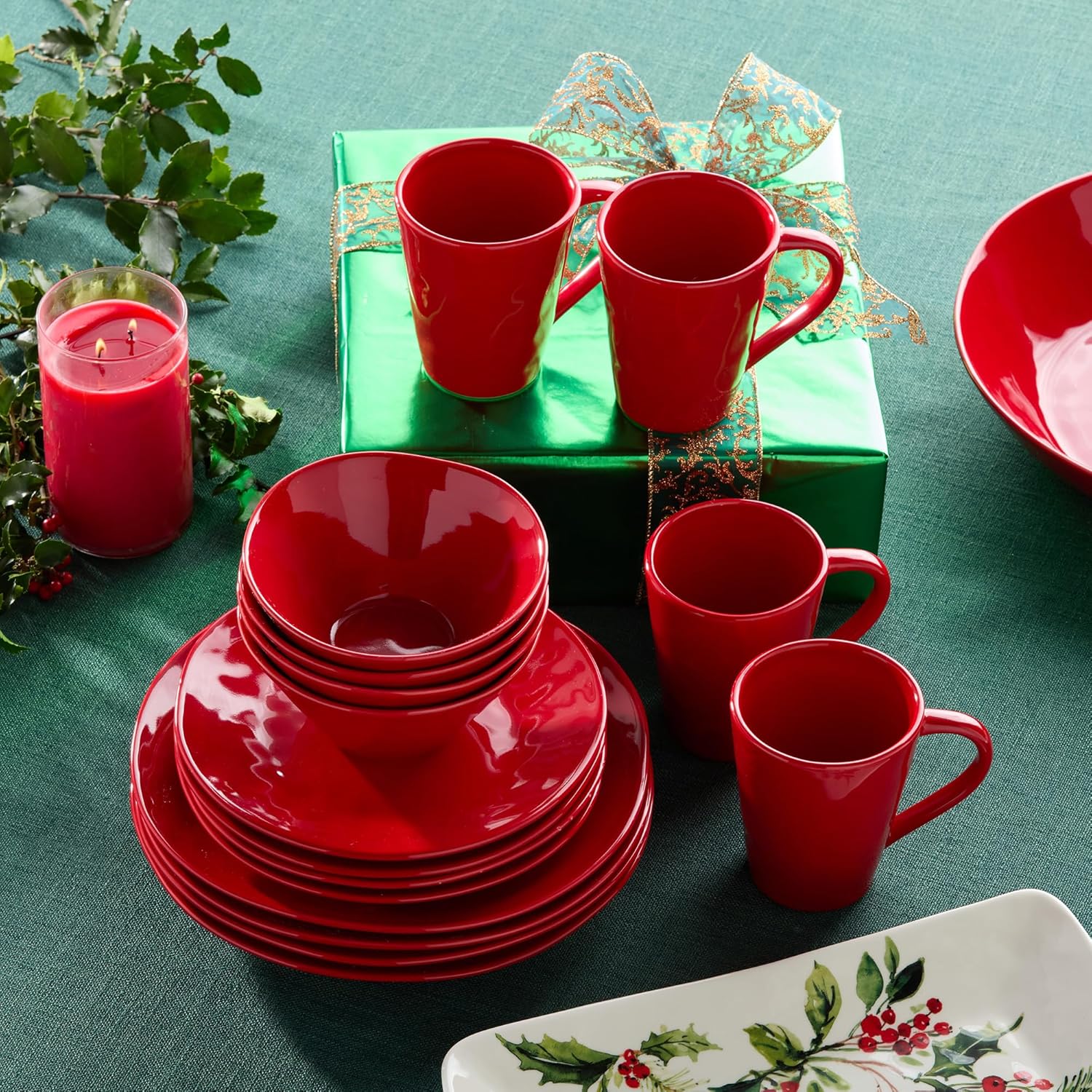 Berry Red Christmas 16pc Dinnerware Set, Stoneware Holiday Tableware Service for 4 with Plates, Mugs & Bowls, Mix and Match with Holly and Vines for a Festive Christmas Table
