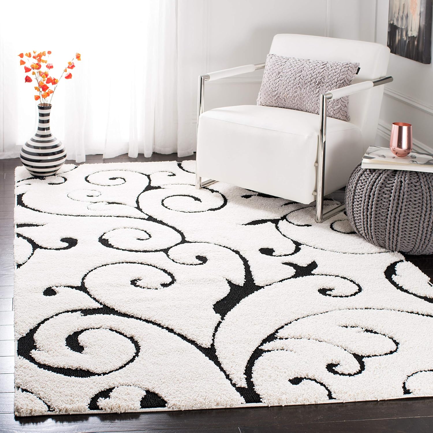 SAFAVIEH Florida Shag Collection Accent Rug - 3'3" x 5'3", Ivory & Black, Scroll Design, Non-Shedding & Easy Care, High-Low Plush Pile, Ideal for Living Room, Bedroom, Dining Space (SG455-1290)