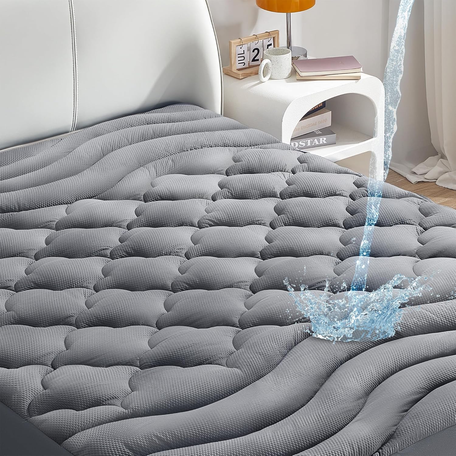 Sonive Waterproof Mattress Protector Queen Mattress Topper with Deep Pocket up to 21 Microfiber Fitted Mattress Pad Waterproof