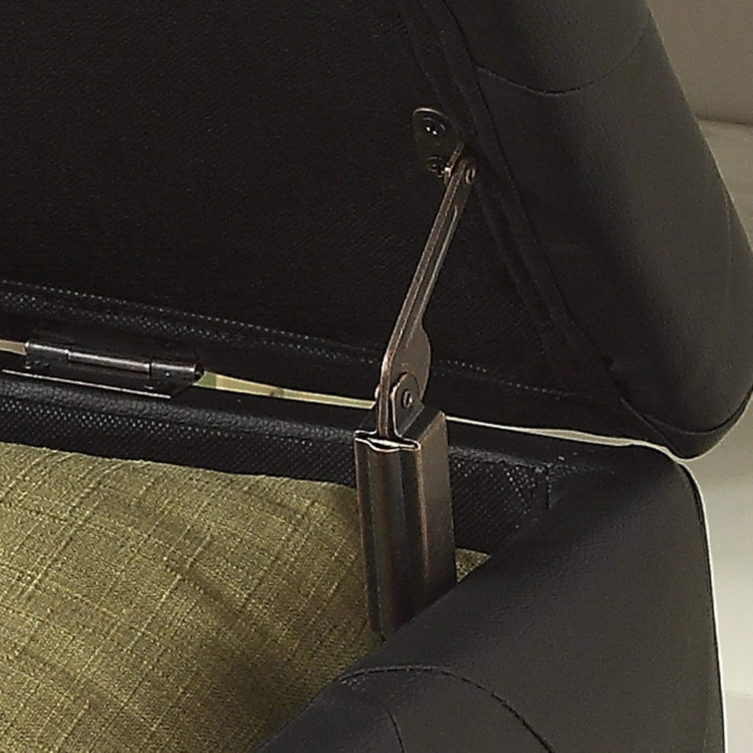 Crystal Tufted Storage Bench (Black)