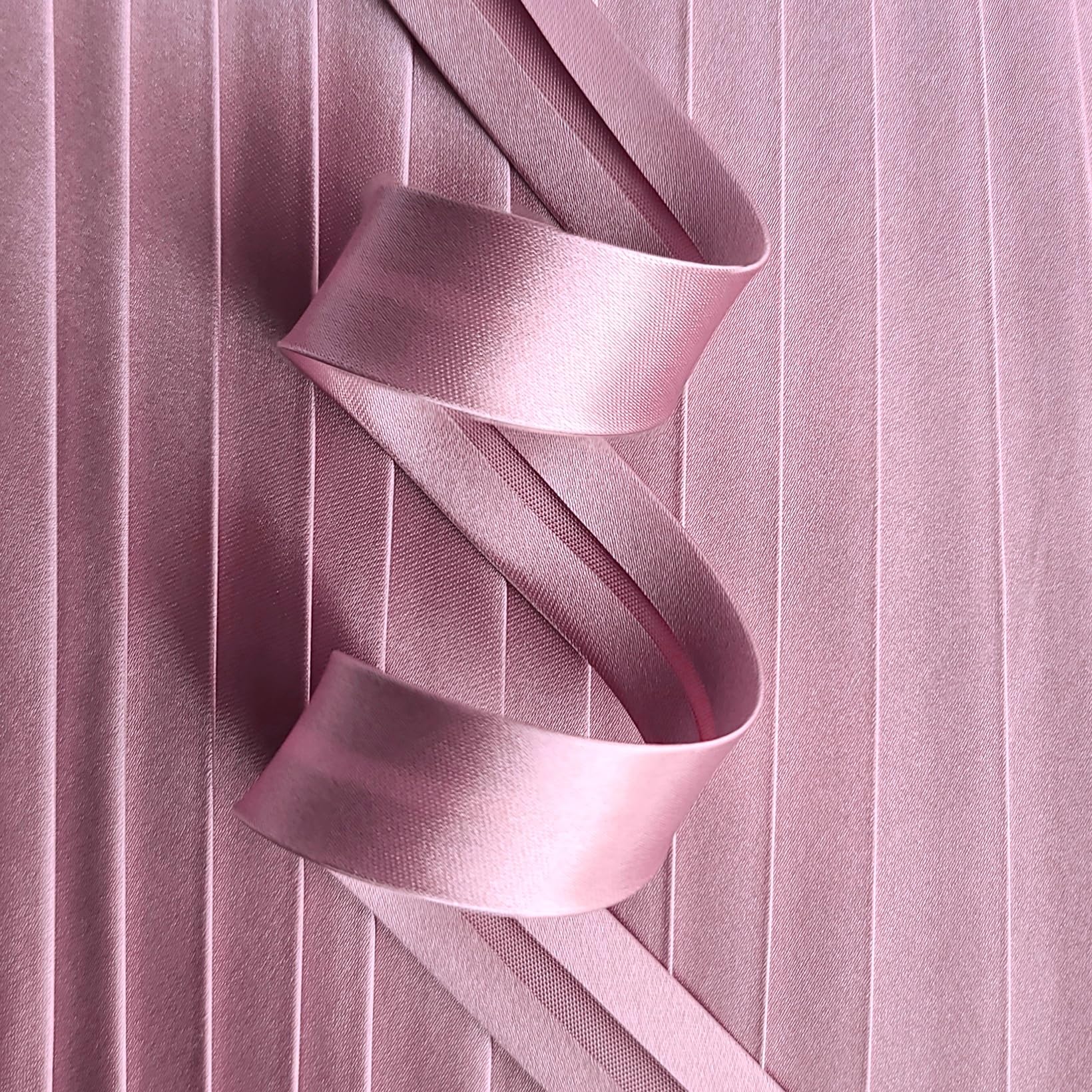 Dusky Pink 18mm Wide Satin Bias Binding Edge Tape - Pre-Folded - 5 Metres