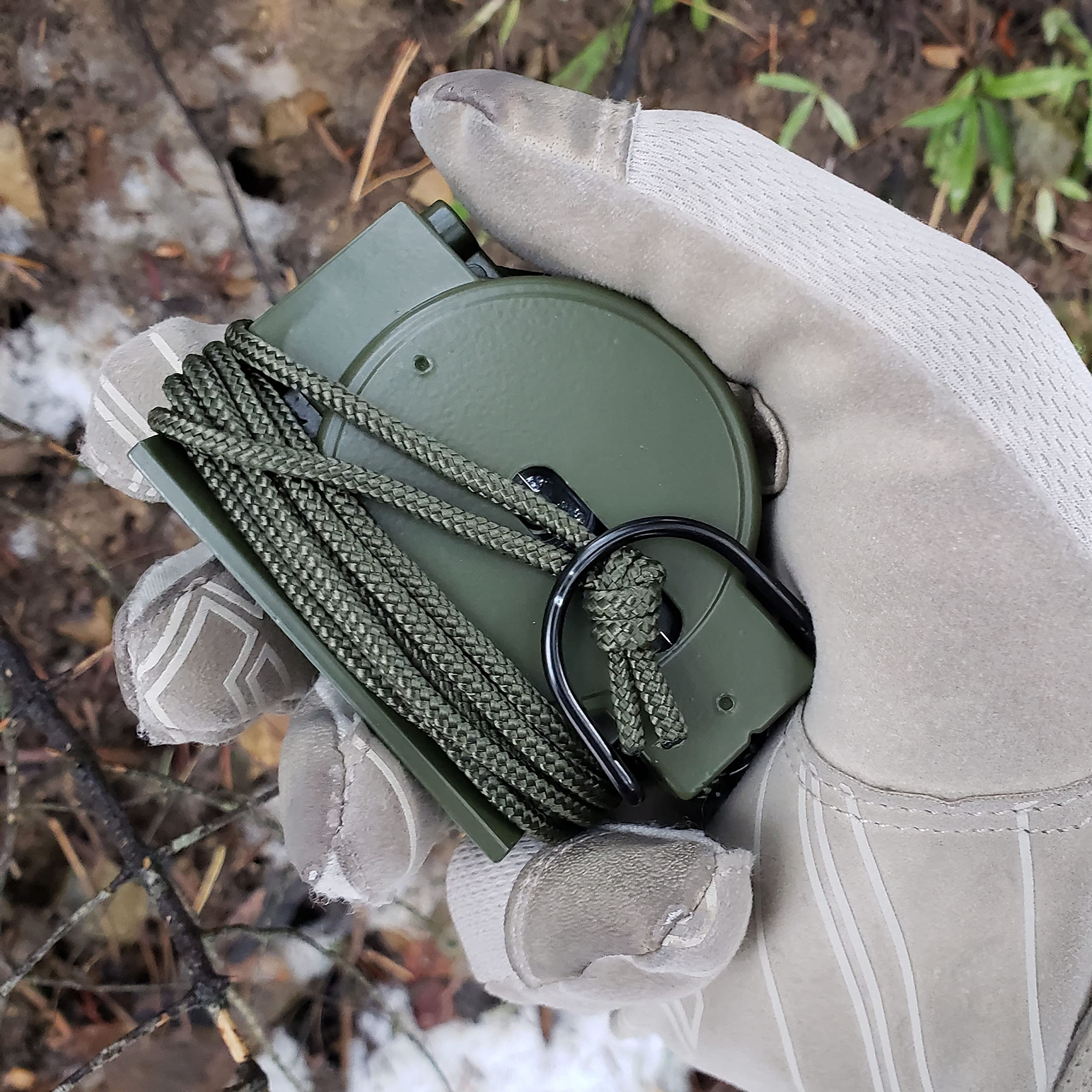 Scout Lensatic - Brújula de avistamiento de estilo militar, fosforescente que brilla en la oscuridad, funda y cordón para el cuello