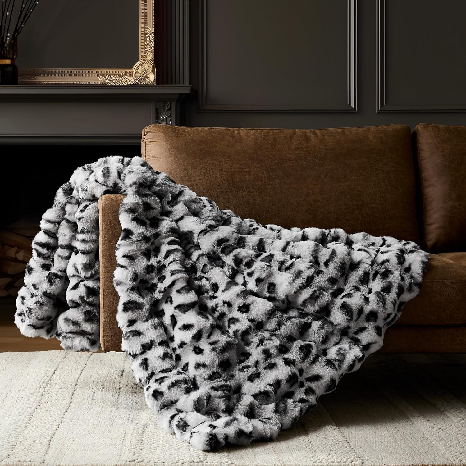 WDCOZY Cheetah Leopard Print Bubble Throw Blanket, Luxury Faux Rabbit Fur Mink Plush Throw for Couch, Sofa and Bed, Soft Fluffy Fuzzy Cozy Blanket for Women, 50x60 inches, Grey, 950 GSM