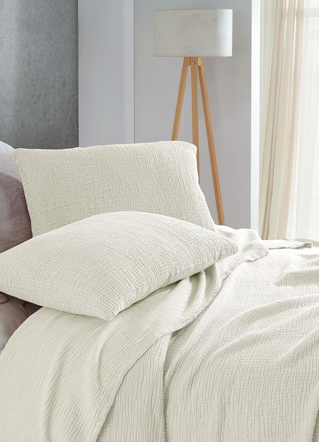 Organic Cotton 4-Layer Muslin 95 x 102 Inch XL Queen Coverlet, Lightweight Breathable Gauze, No Fringes, Pre-Washed Extra Layer for Duvet Covers, Bed & Sofa (Ivory)