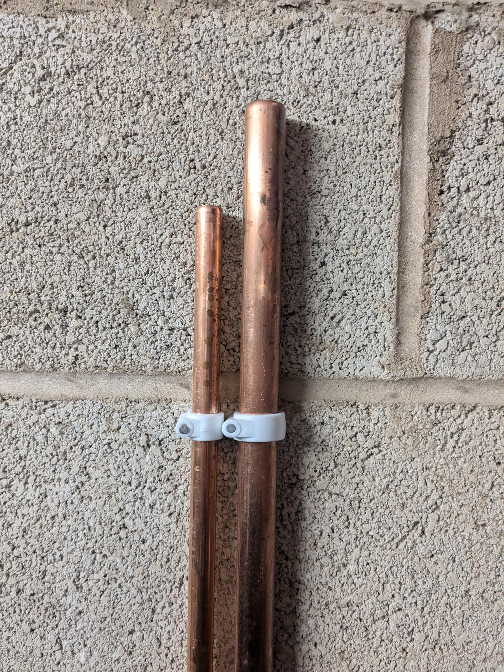 Clip Per Tubi AF4F Masonry: 100 Pezzi Da 22 Mm Per Fissaggio Rapido Di Cavi E Tubi - 4