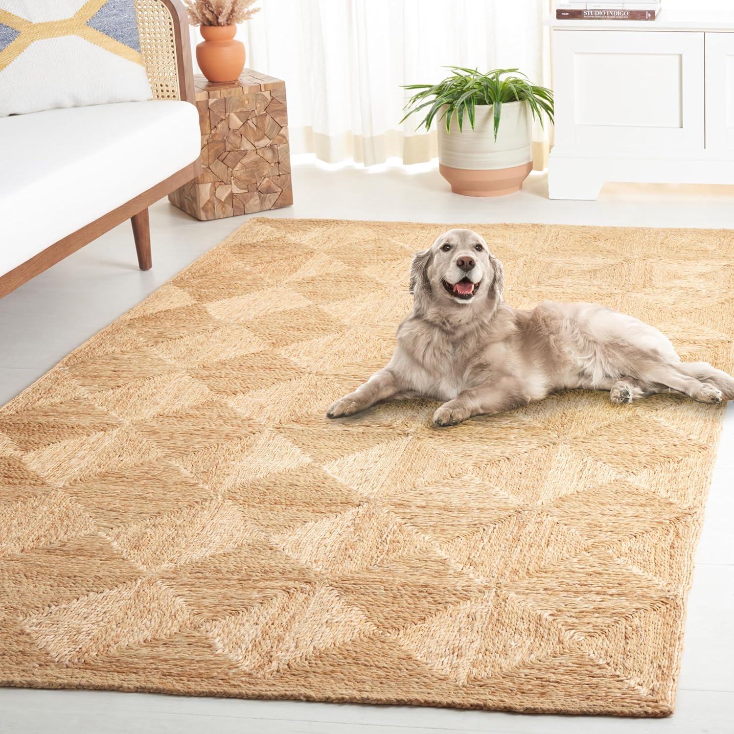 SAFAVIEH Natural Fiber Collection Area Rug - 5' x 8', Natural, Handmade Jute, Farmhouse Boho Design, Ideal for The Living Room, Bedroom, Dining Room (NFB480A-5)
