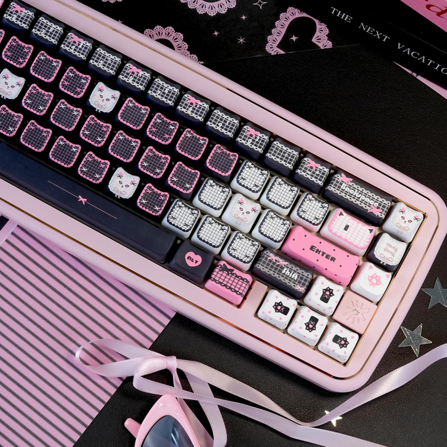 Black & Pink PBT Keycaps-Mao Keycap, Cute Cat Custom Keyboard Keycaps 60 65 75 100 Percent, Dye Sub Anime Keycap, 130 Keys Key caps Set for Cherry Gateron MX Switches Keyboards