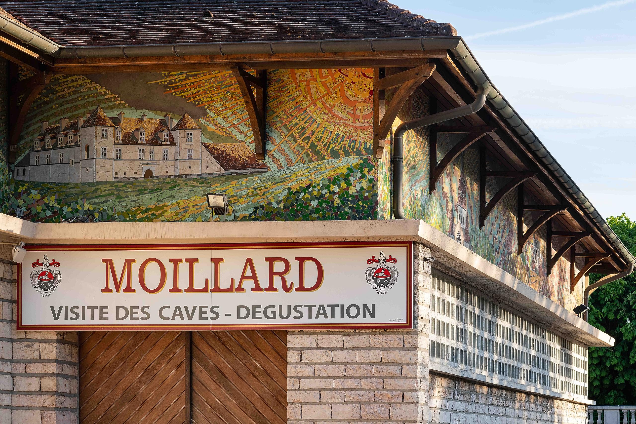 Moillard - Confezione regalo Saint-Véran, Mâcon-Villages, vino bianco Chardonnay, Grand Vins de Bourgogne in scatola di legno (2 x 0,75L) (Confezione da 6)