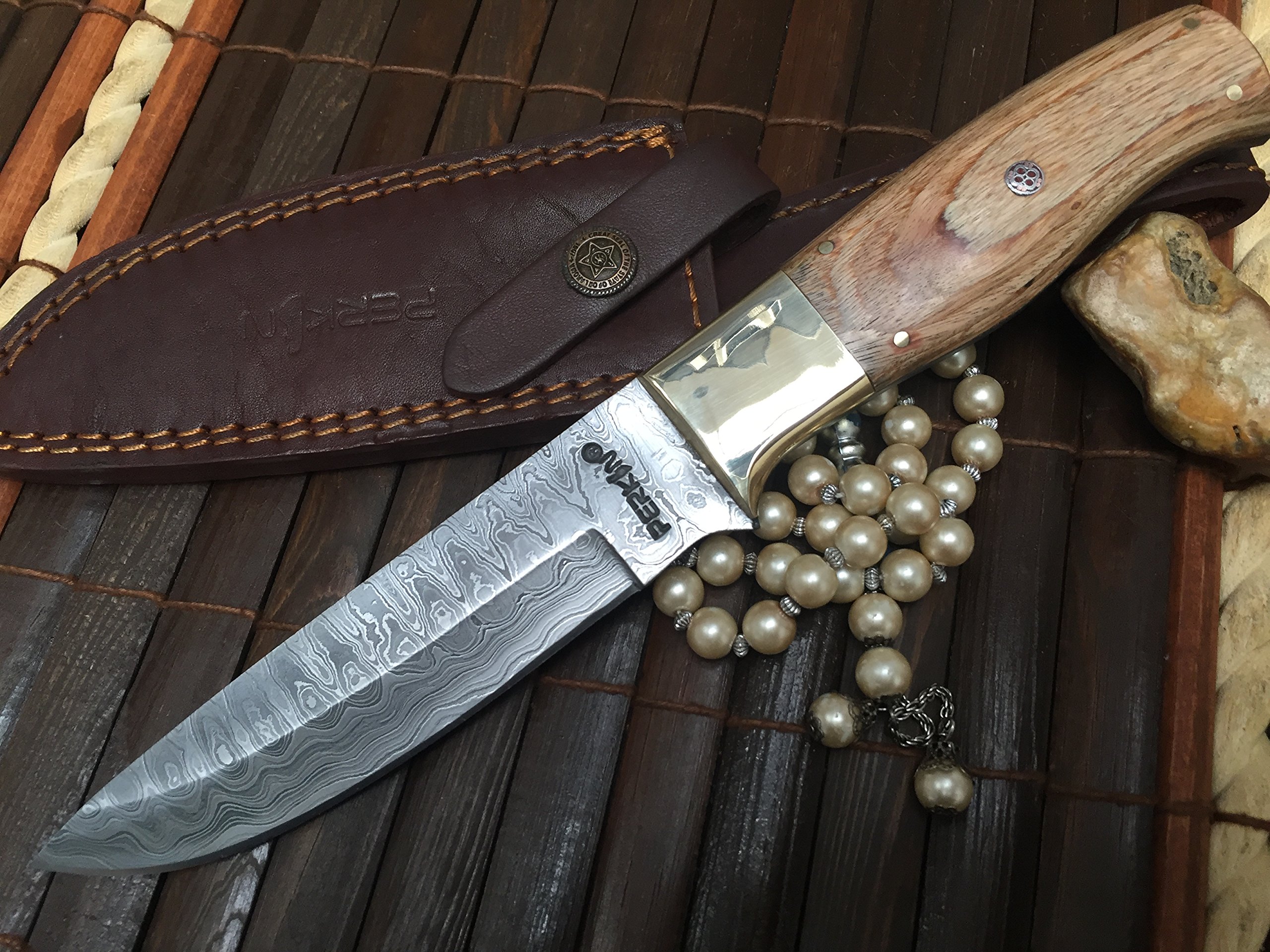 Coltello da caccia in acciaio Damasco con fodero