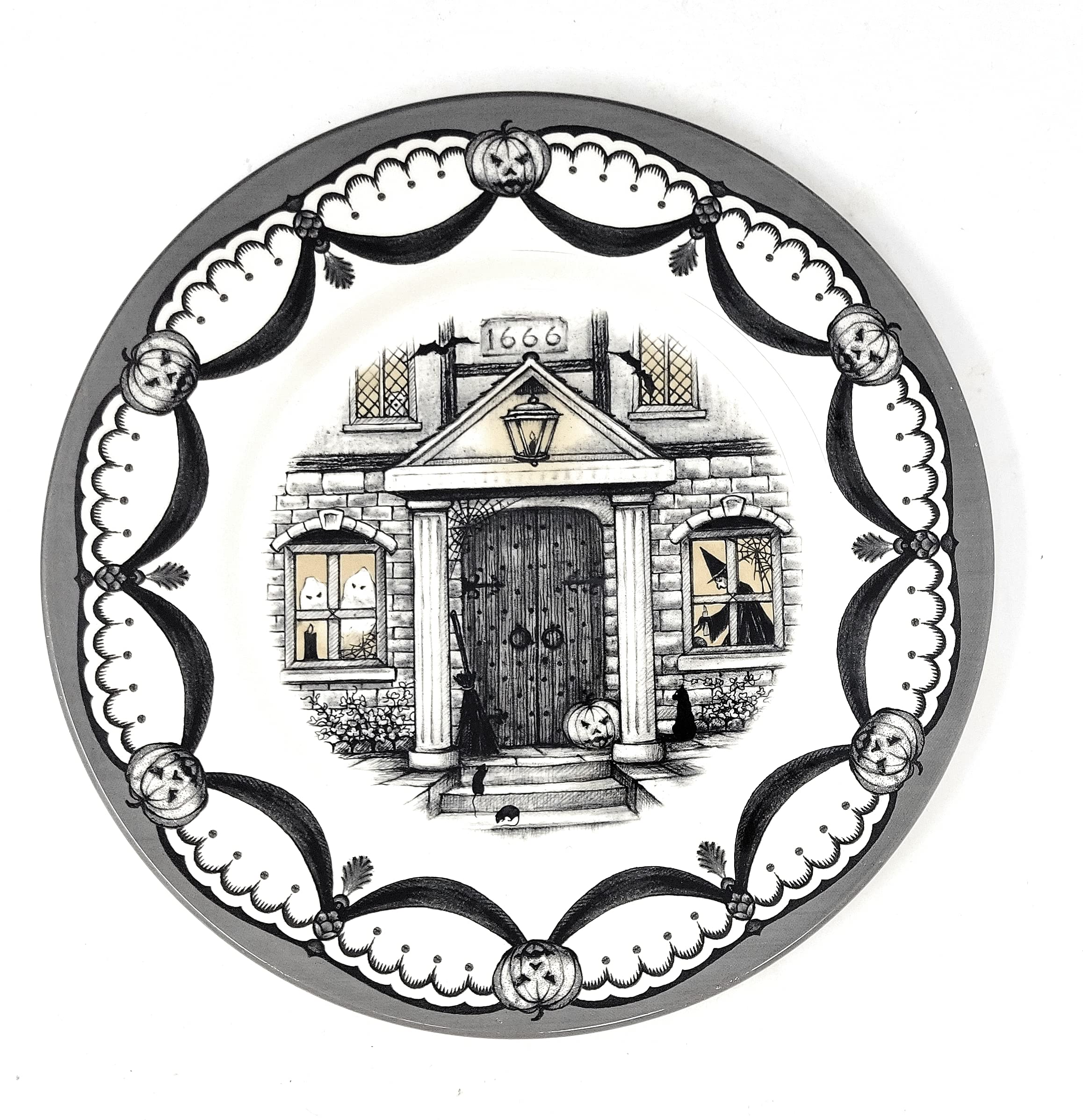 Amazon.com | Royal Stafford Halloween Haunted House Dinner Plates