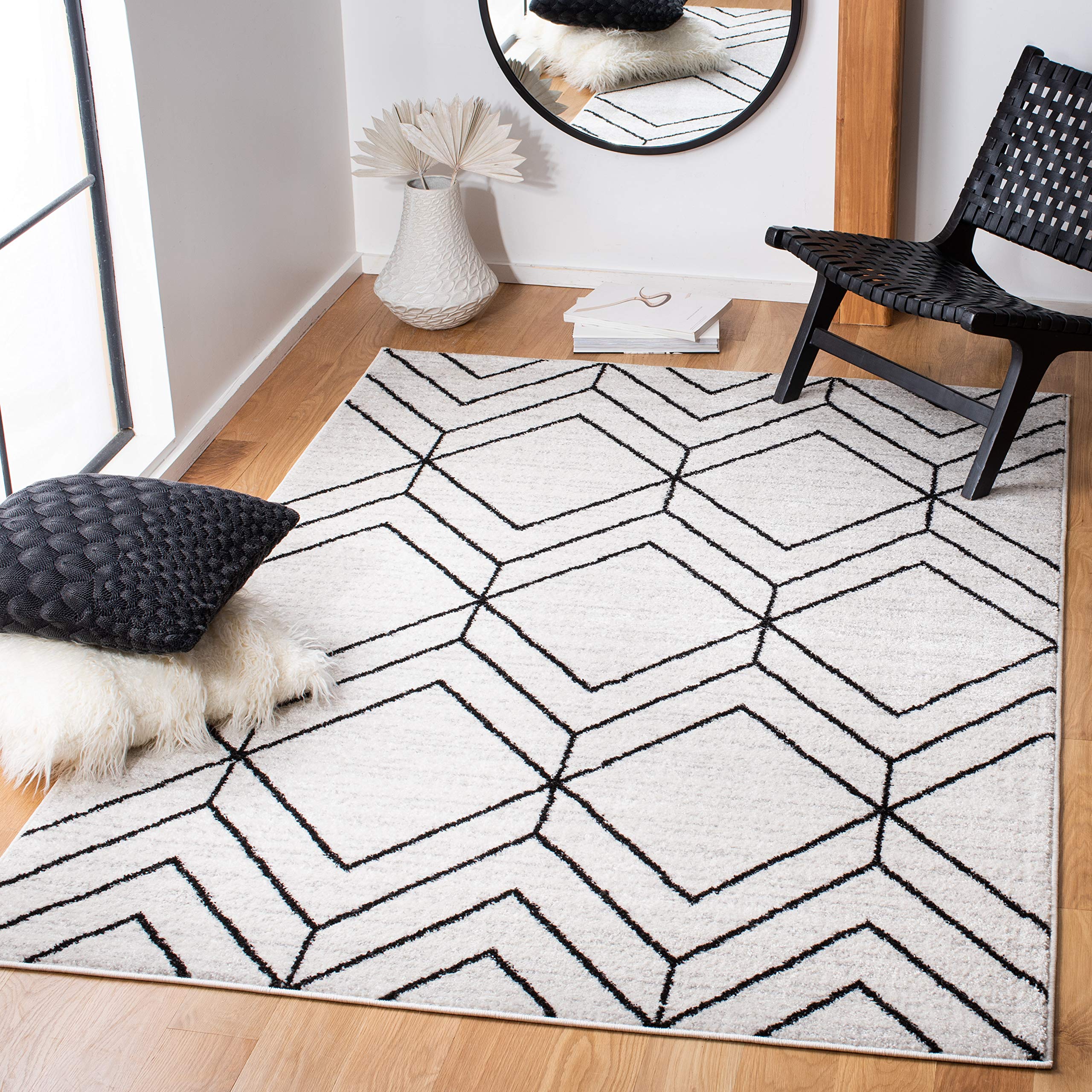 SAFAVIEH Adirondack Collection Area Rug - 5'1" x 7'6", Ivory & Black, Modern Geometric Design, Non-Shedding & Easy Care, Ideal for High Traffic Areas