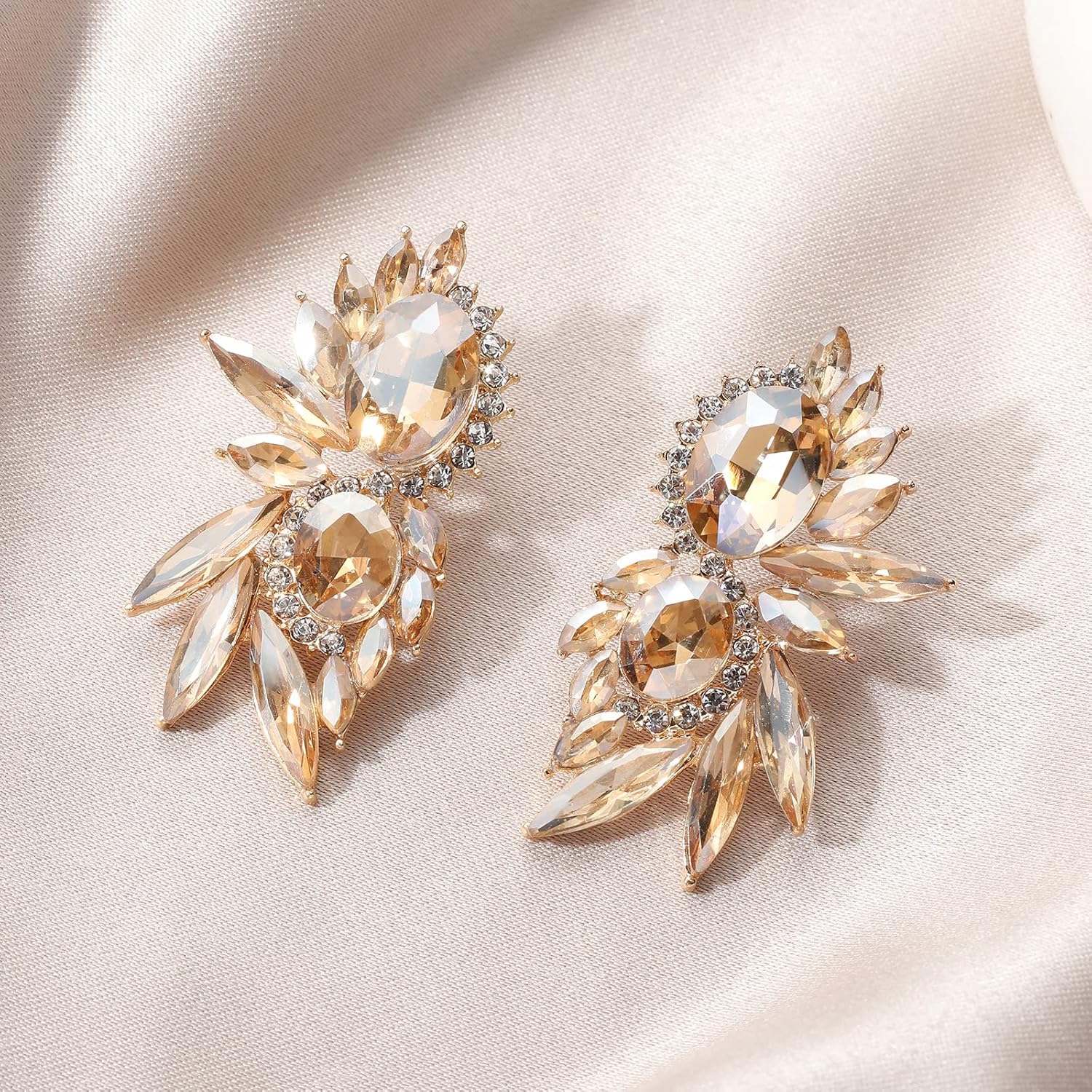 Vintage Rhinestone Statement Earrings Fancy Crystal Cluster Drop Dangle Earrings for Women - Image 5
