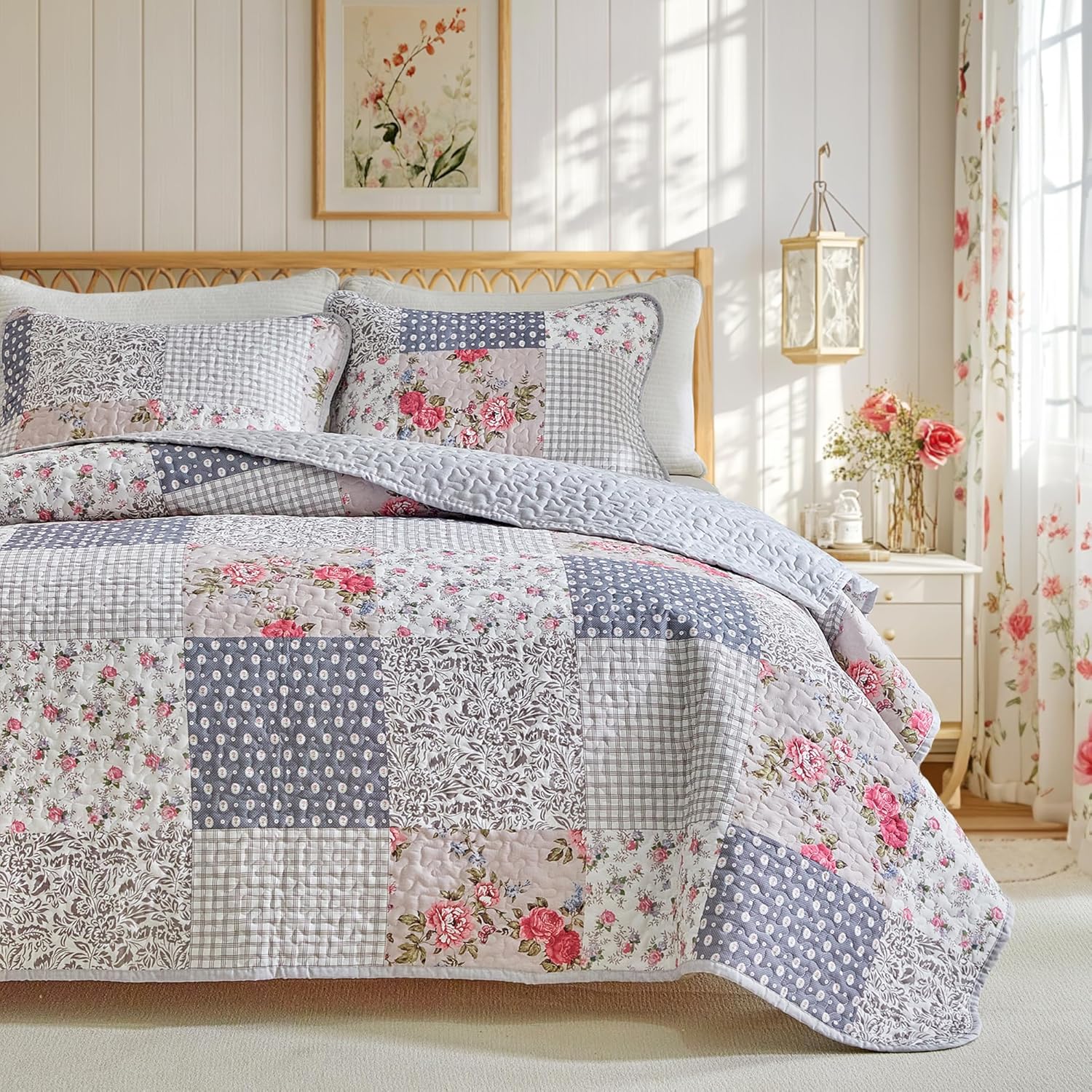 Joyreap Floral Cotton Quilt Set, Neutral Flowers Grid Patchwork Design, 3 Pieces Queen Size Quilt Bedding Set, Farmhouse Countryside Bedspread Bed Cover for All Season- 90x90 inches