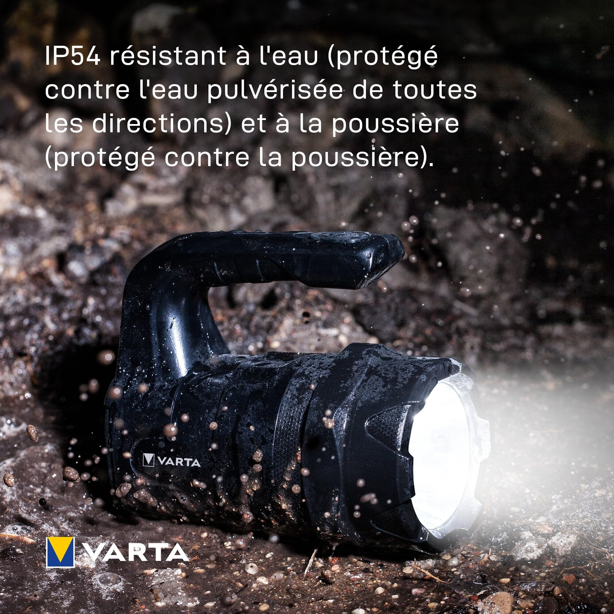 VARTA Lampe de Travail LED incl. 6x piles AA, Indestructible BL20 Pro, lumière de chantier, 2 modes d'éclairage, torche d'atelier robuste, absorbe les chocs, résistante aux éclaboussures & poussière