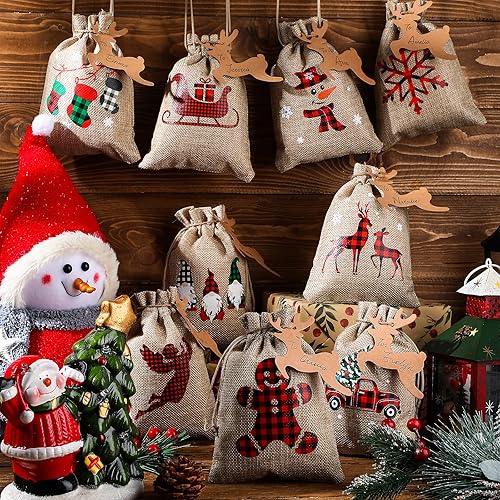 Miniatura 3 de Shappy 48 bolsas de Navidad con cordón, bolsas de arpillera a cuadros de Navidad, bolsas de lino para dulces, bolsas de regalo de fiesta de Navidad,