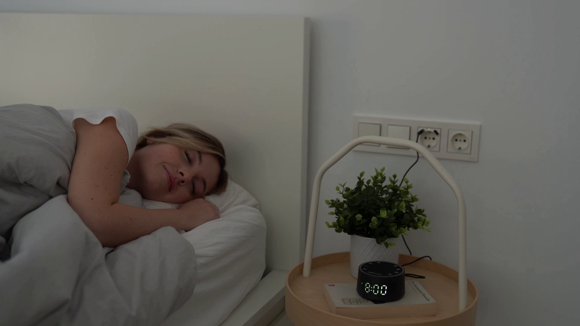 Amazon.com: Dreamegg Sound Machine for Sleep - D1 Nova White Noise