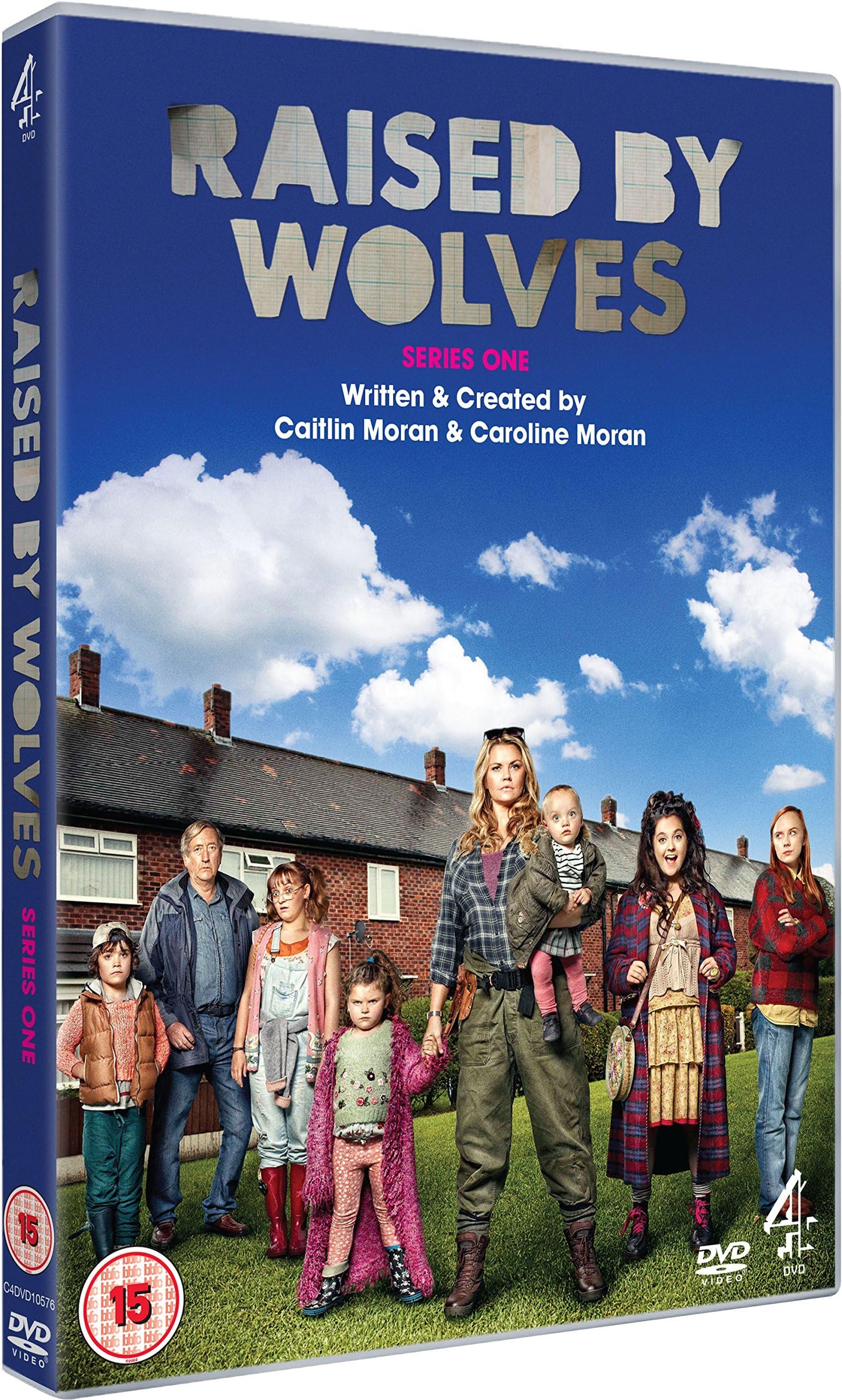 Raised By Wolves [DVD]