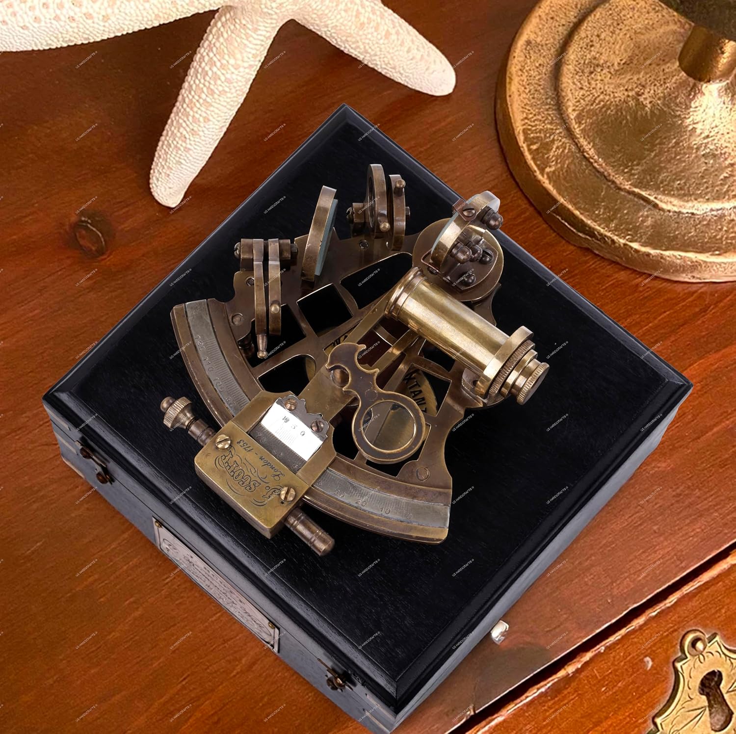 Brass Vintage Sextant, 4.75 x 4.25 x 2.5 inches, with Hardwood Box, 5.9 x 5.9 x 3.3 inches