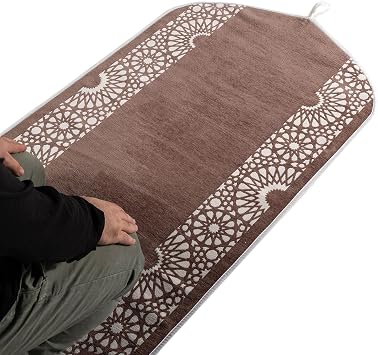 Modefa Turkish Islamic Prayer Mat - Chenille with Foam and Carrying Bag - Intricate Praying Rug Ramadan Eid Gift - Traditional Muslim Janamaz Seccade for Men Women - Mustaqim Mink