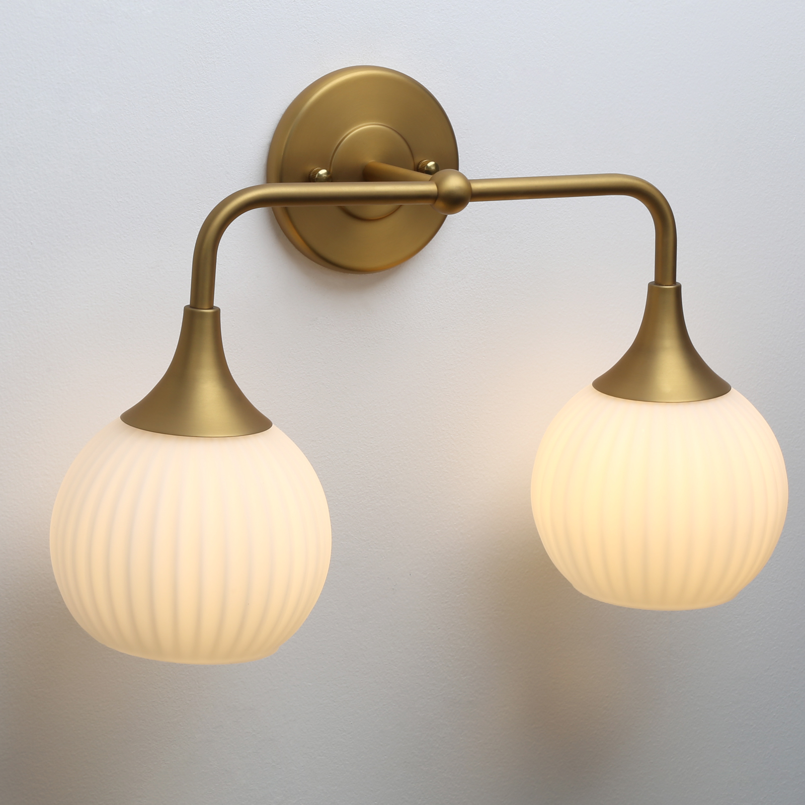 Image of Pathson 2-Lights Milky Globe Wall Sconce Light, Striped Glass Bathroom Wall Vanity Lamp for Mirror, Hardwired Vintage Wall Sconce Lighting for Wall Painting Living Room Bedroom Farmhouse
