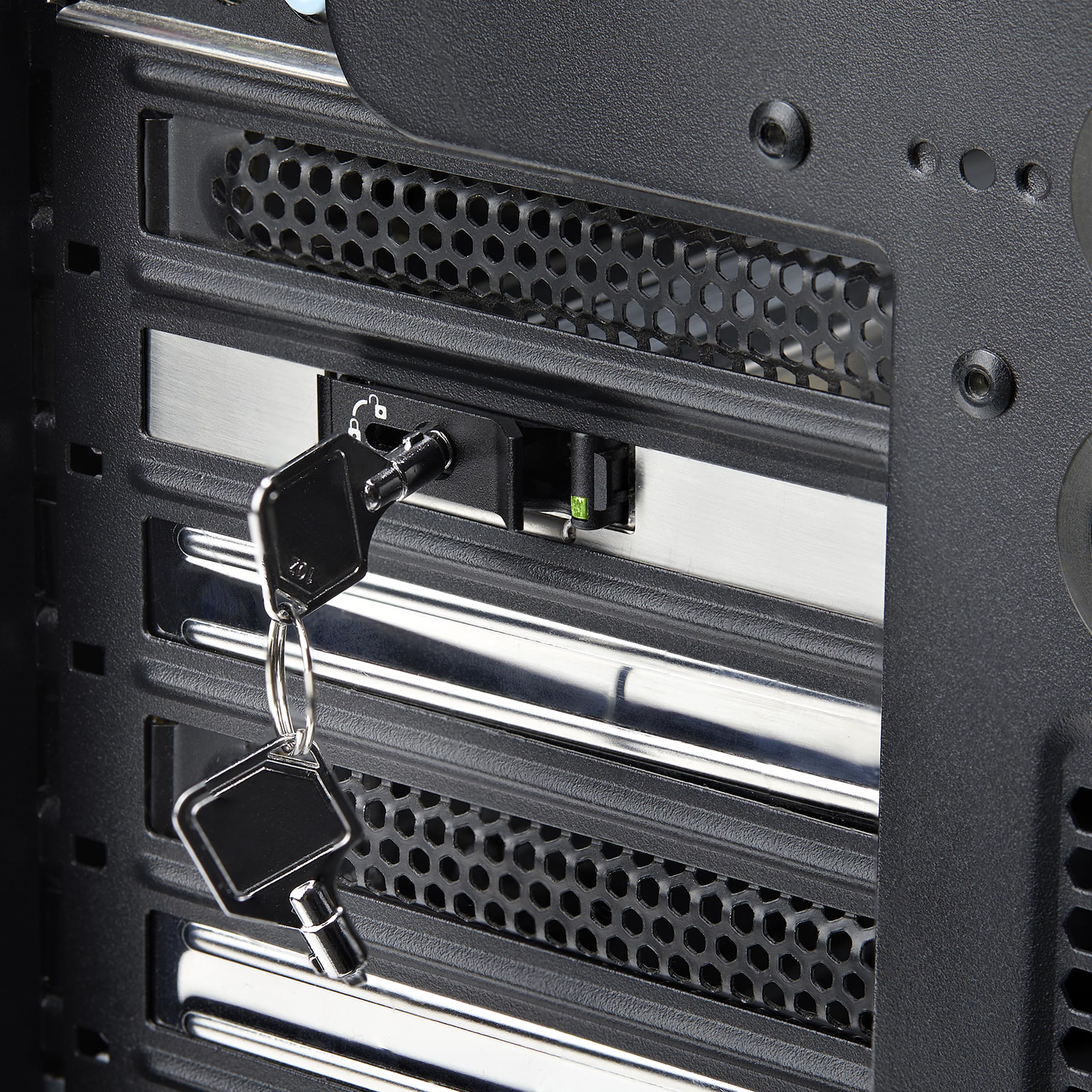 StarTech.com Rack rimovibile per SSD M.2 NVMe a PCIe x4 / Backplane mobile per slot di espansione PCI Express, Installazione senza attrezzi, Alloggiamento PCIe 4.0/3.0 Hot-Swap, Blocco a chiave (M.2