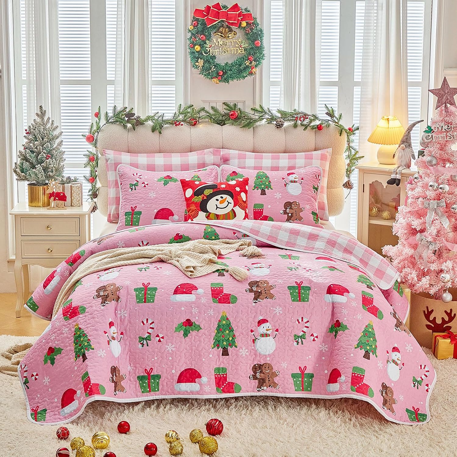 Joyreap 2pcs Christmas Quilt Set Twin, Gingerbread Man Pink Design for Girls, Lightweight Microfiber Bedspread Coverlet for All Season- 68x88 inches