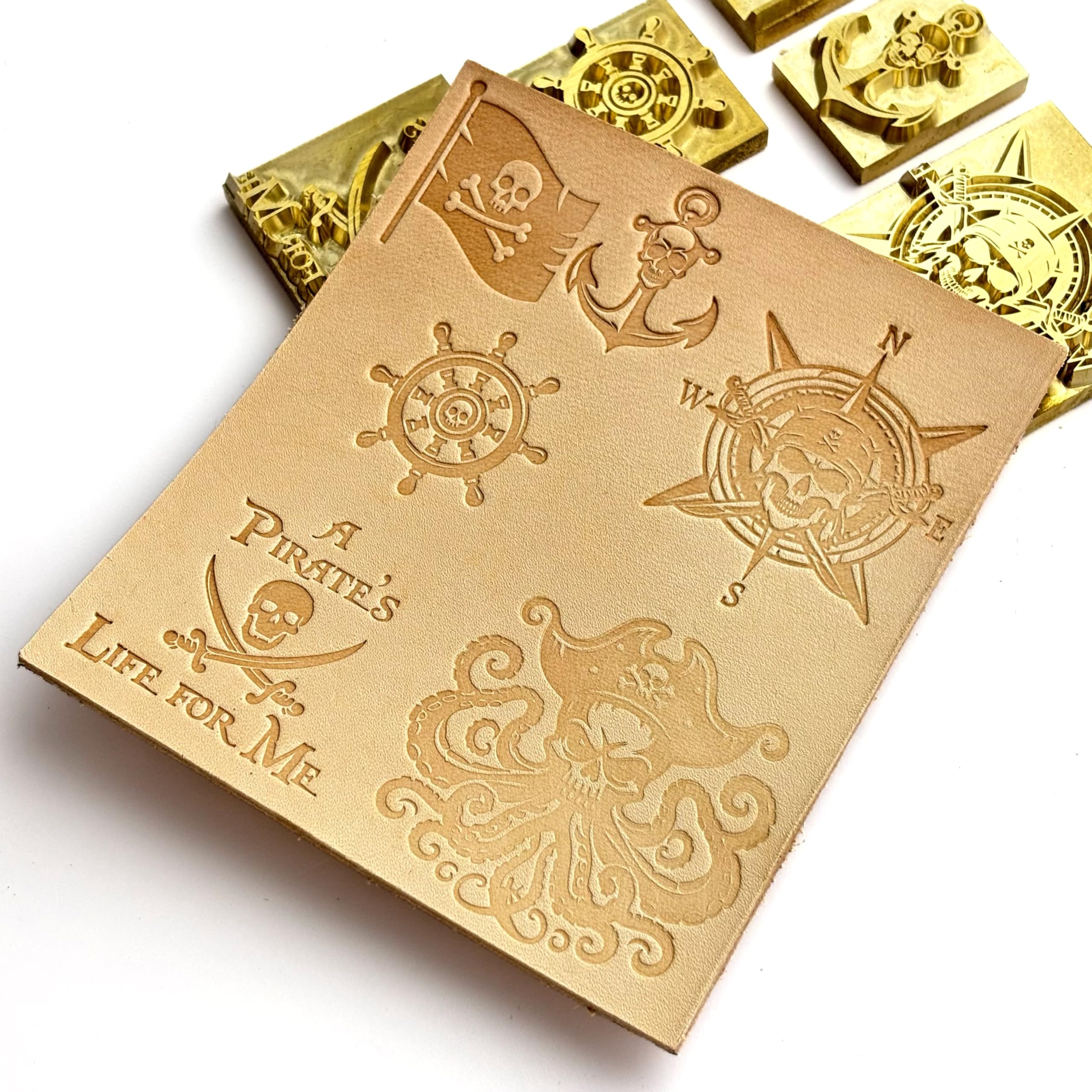 Skull Series Lederstempel-Set, Lederbastelwerkzeuge, 6 Stück Totenkopf-Design Stempel (Piratenschädel)