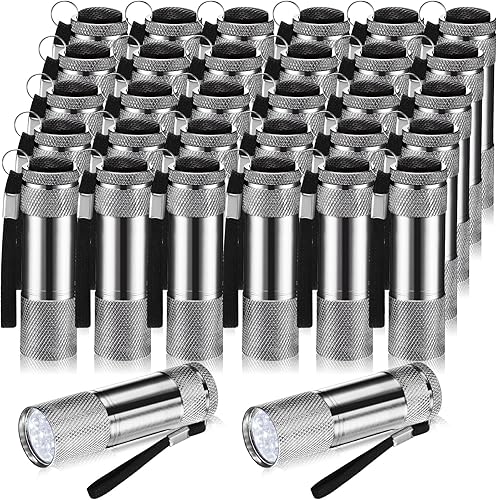 Miniatura 7 de VIHOSE 32 mini linternas a granel, luz flash de mano de aluminio brillante con cordón, pequeñas linternas LED para niños lectura nocturna de