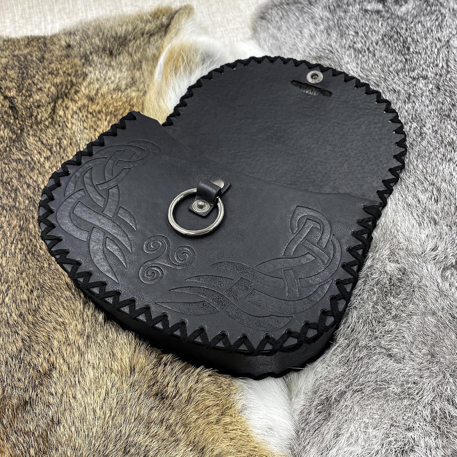 HiiFeuer Viking Embossed Belt Bag, Vintage Medieval Faux Leather Side Pack, Middle Ages Portable Belt Pouch For LARP Ren Faire (Black B) - Image 4