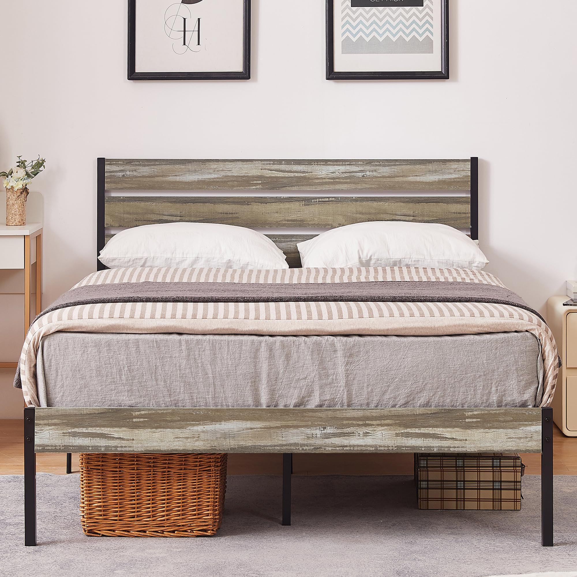 Snapklik.com : VECELO Full Size Bed Frame