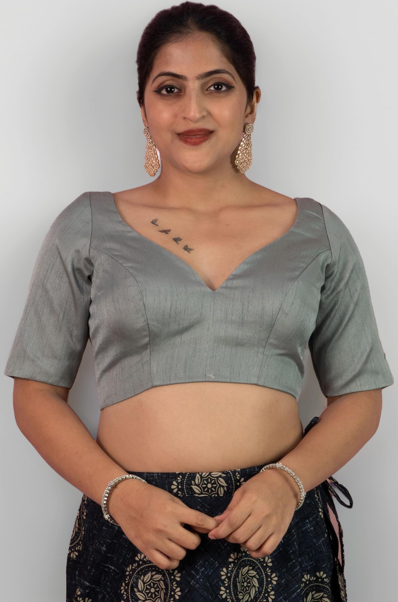 Women's Dupion Raw Silk Half Elbow Sleeves Sweetheart V Neck Sabyasachi Cut Readymade Saree Blouse Padded Stitched Lining Designer Indian Festive Blouse | S10