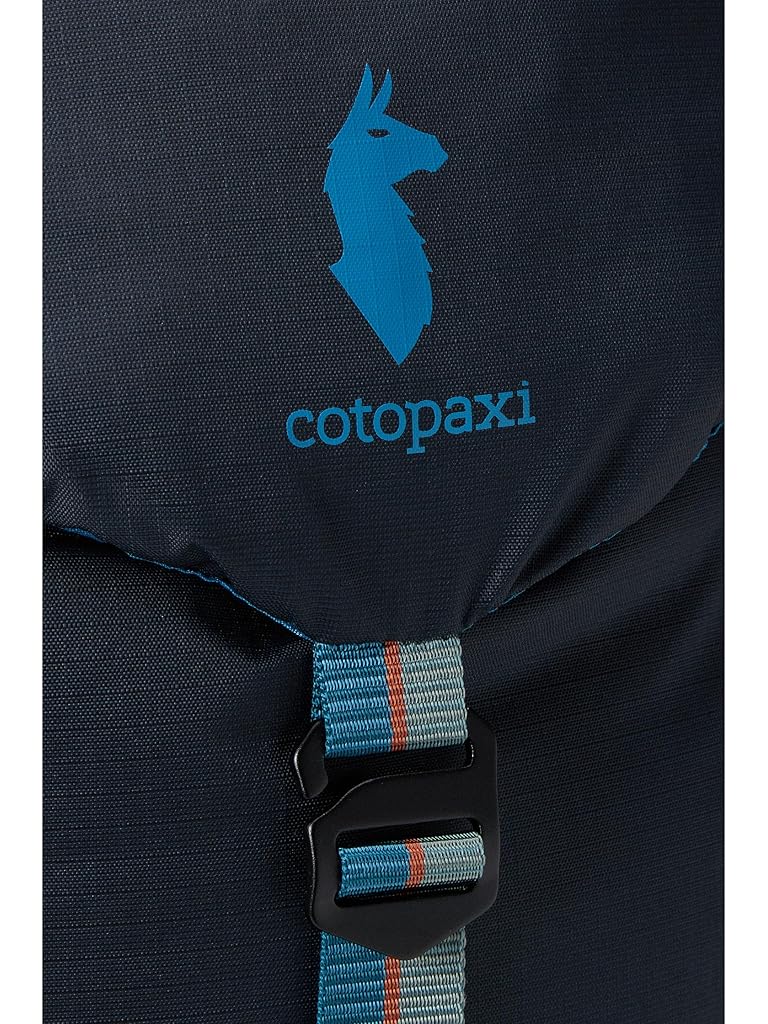 Gray Cotopaxi Arenal 32 L Backpack