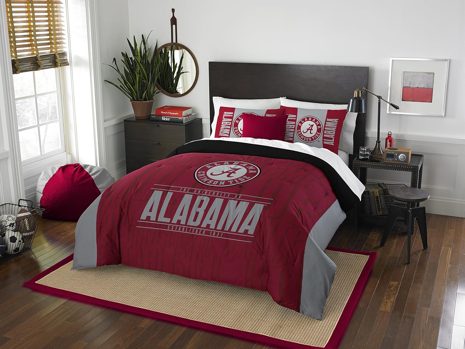 Northwest NCAA Unisex-Adult Comforter and Sham Set