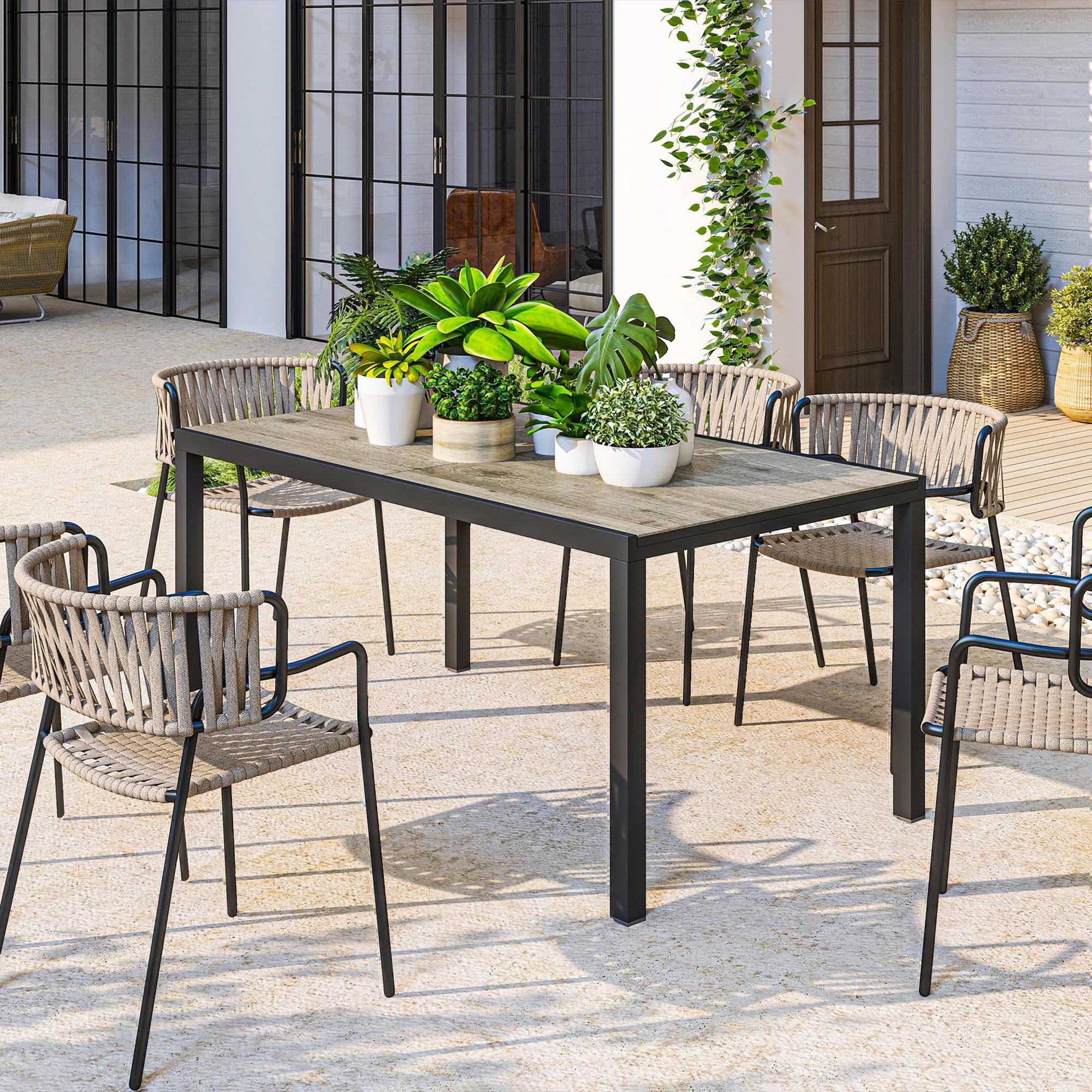 Outsunny Tavolo da Giardino Allungabile da 160-240 cm, Tavola da Pranzo Estensibile per 6-8 Persone Rettangolare in Alluminio con Piano Effetto Legno, Per Patio, Terrazzo, Balcone ed Esterno, Grigio