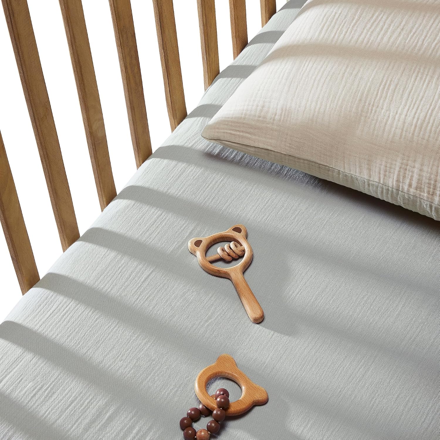 Bioweaves Organic Cotton Muslin Bassinet Sheet, GOTS Certified Extra Soft Fitted Sheet, Universal Fit for Oval Baby Bassinet Mattresses, 33" x 17", 4 Inch Pocket, Hint of Mint, Pack of 2