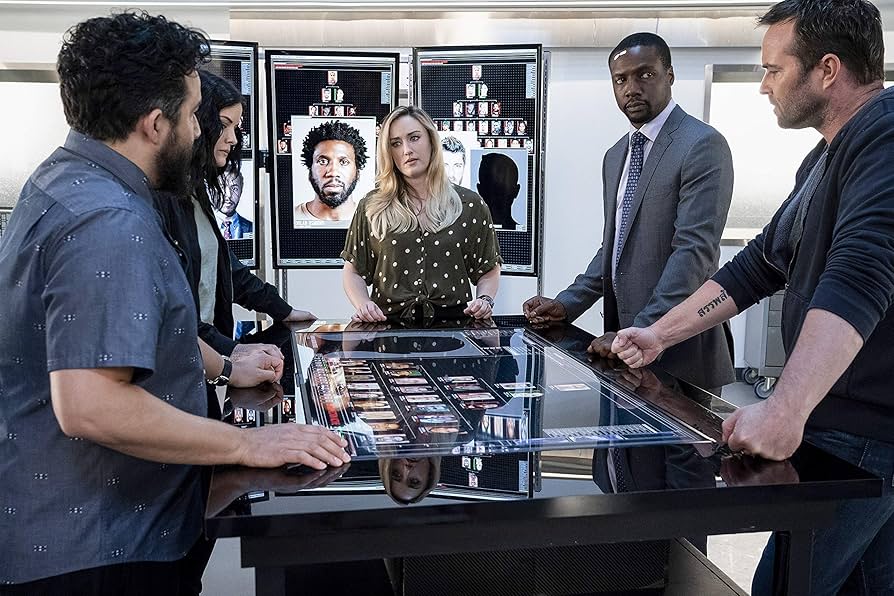 ブラインドスポット 4th シーズン DVD コンプリート・ボックス (1~22話・4枚組) Amazon.co.jp: ブラインドスポット 4th シーズン DVD