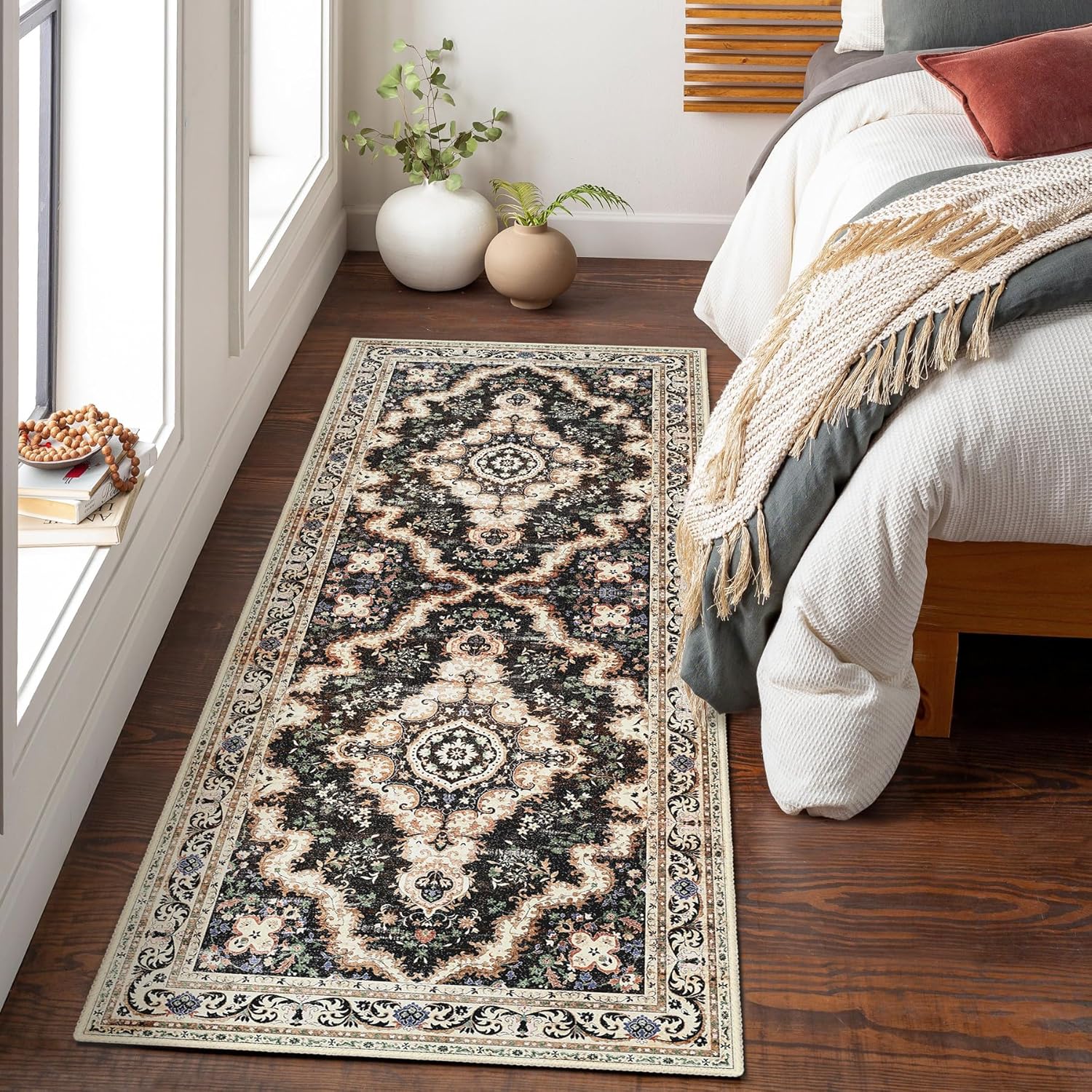 Washable Runner Rug 2'x6',Black Rug Runners Non Slip,Long Boho Rugs for Hallways Kitchen Bathroom Bedroom Entryway,Vintage Bohemian Distressed Floor Carpet,Colorful Floral